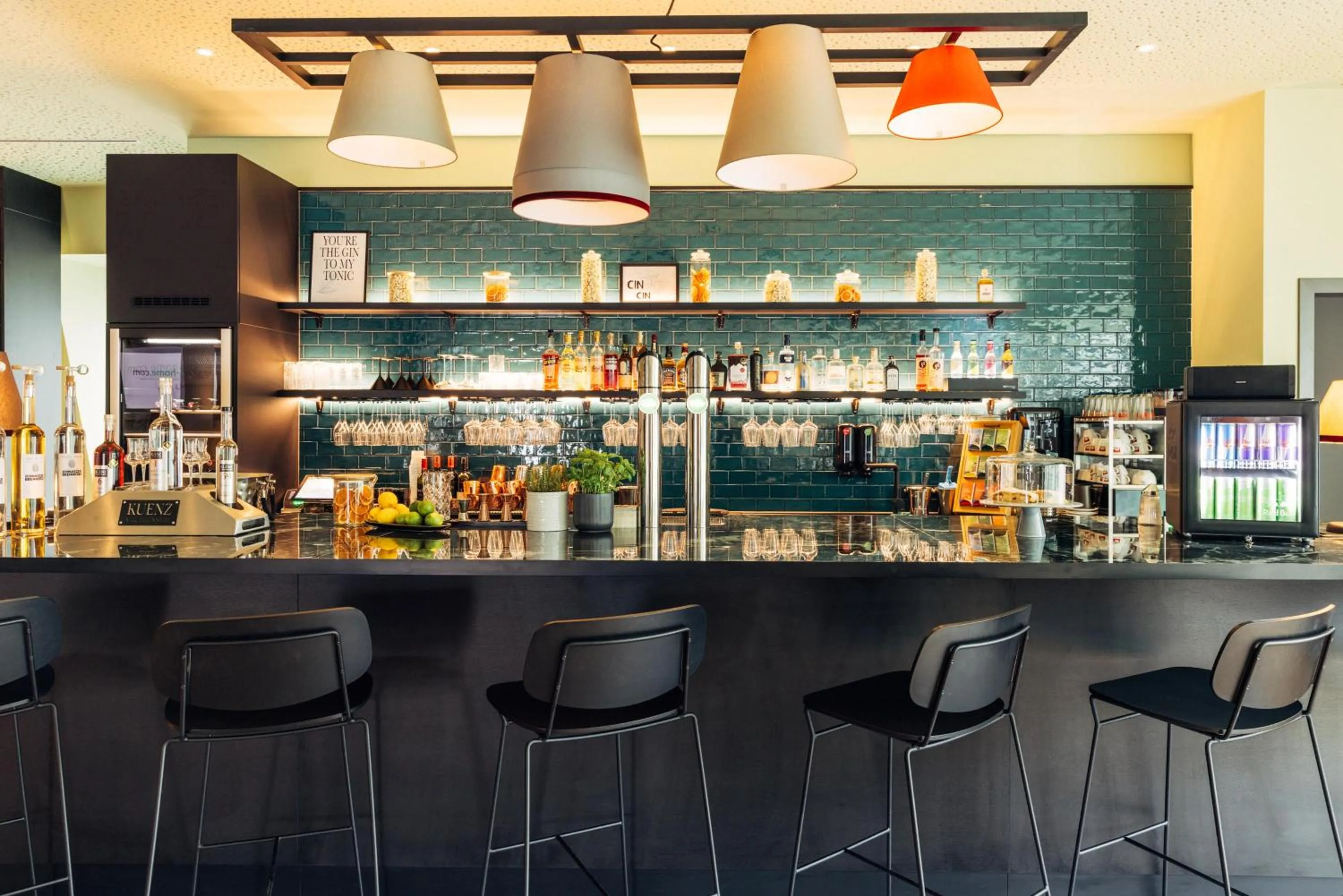 Lounge or bar in harry's home Lienz hotel & apartments