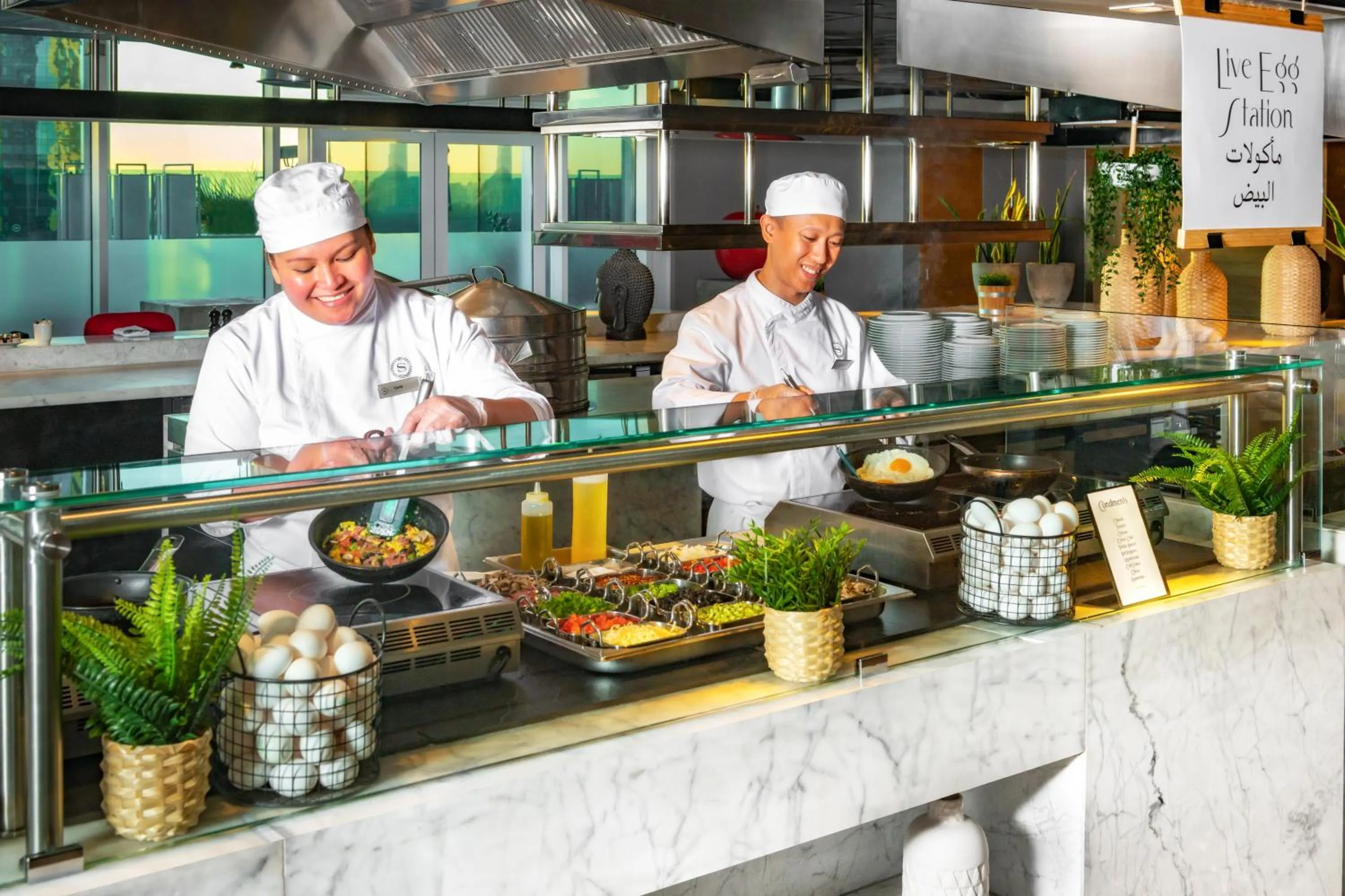 Restaurant/places to eat in Sheraton Grand Hotel, Dubai