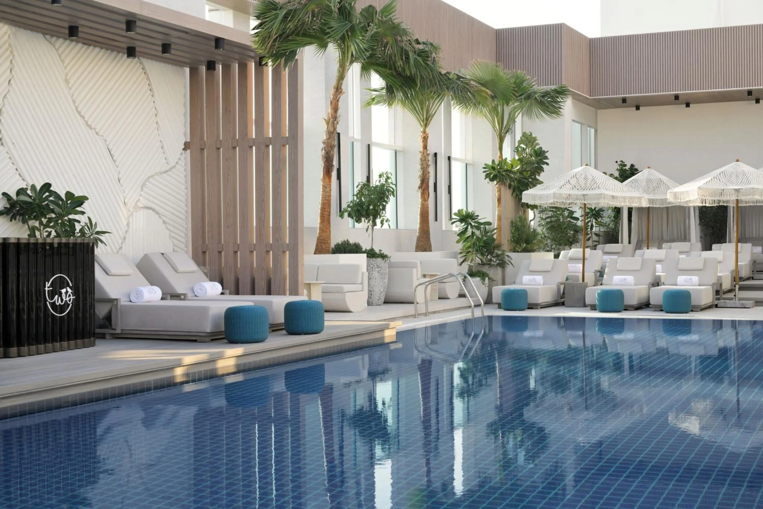 Swimming pool in Sheraton Grand Hotel, Dubai