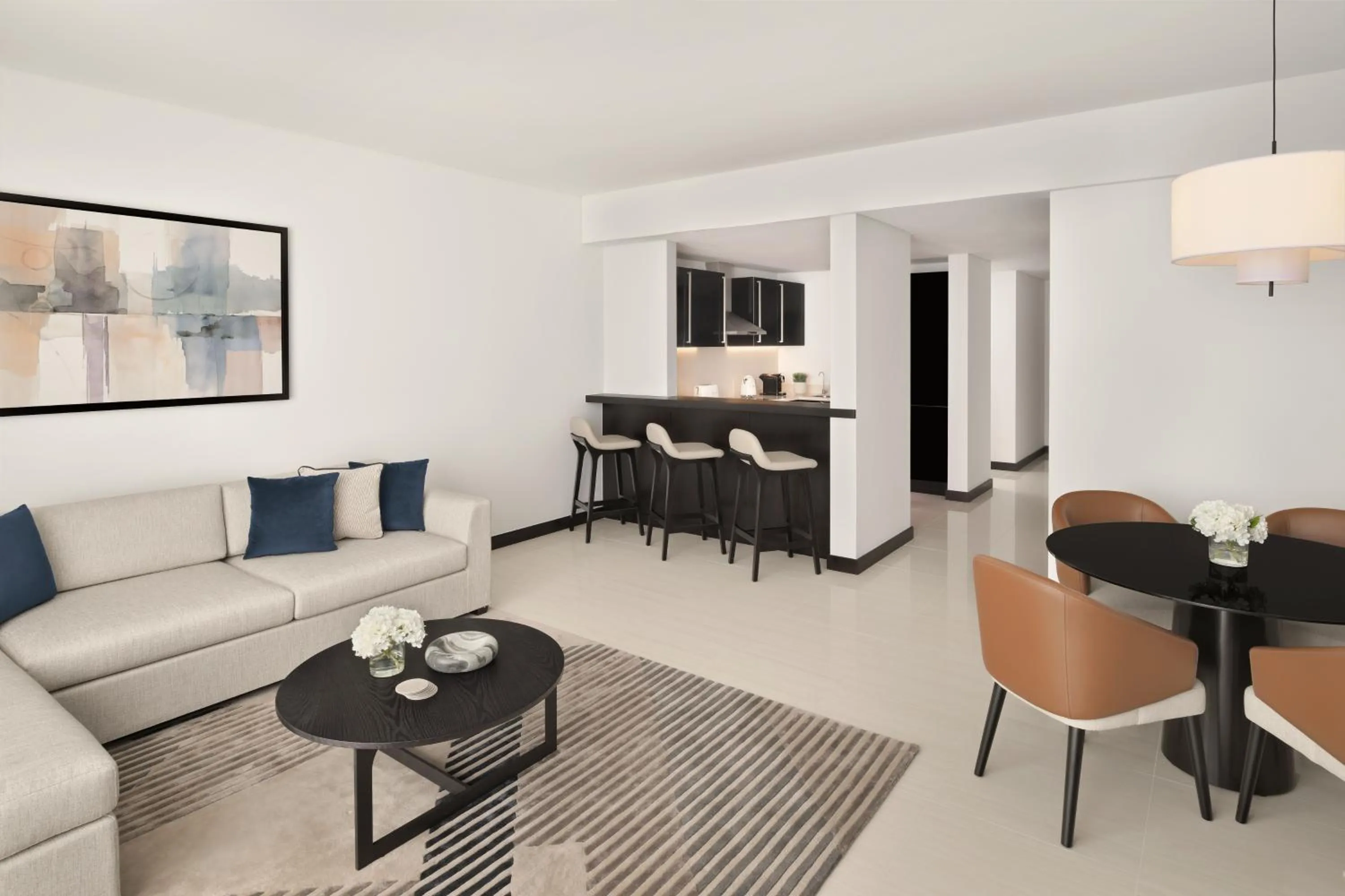 Kitchen or kitchenette in Sheraton Grand Hotel, Dubai