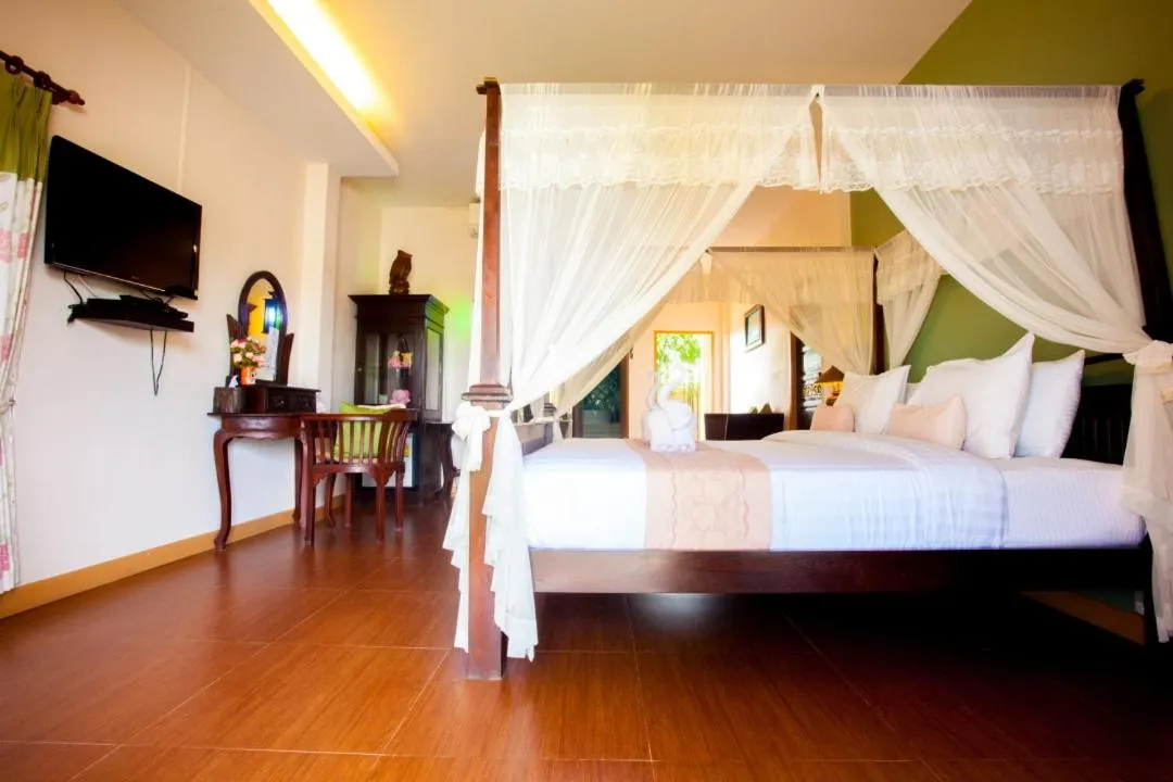 Bed in P.Paradise Hotel