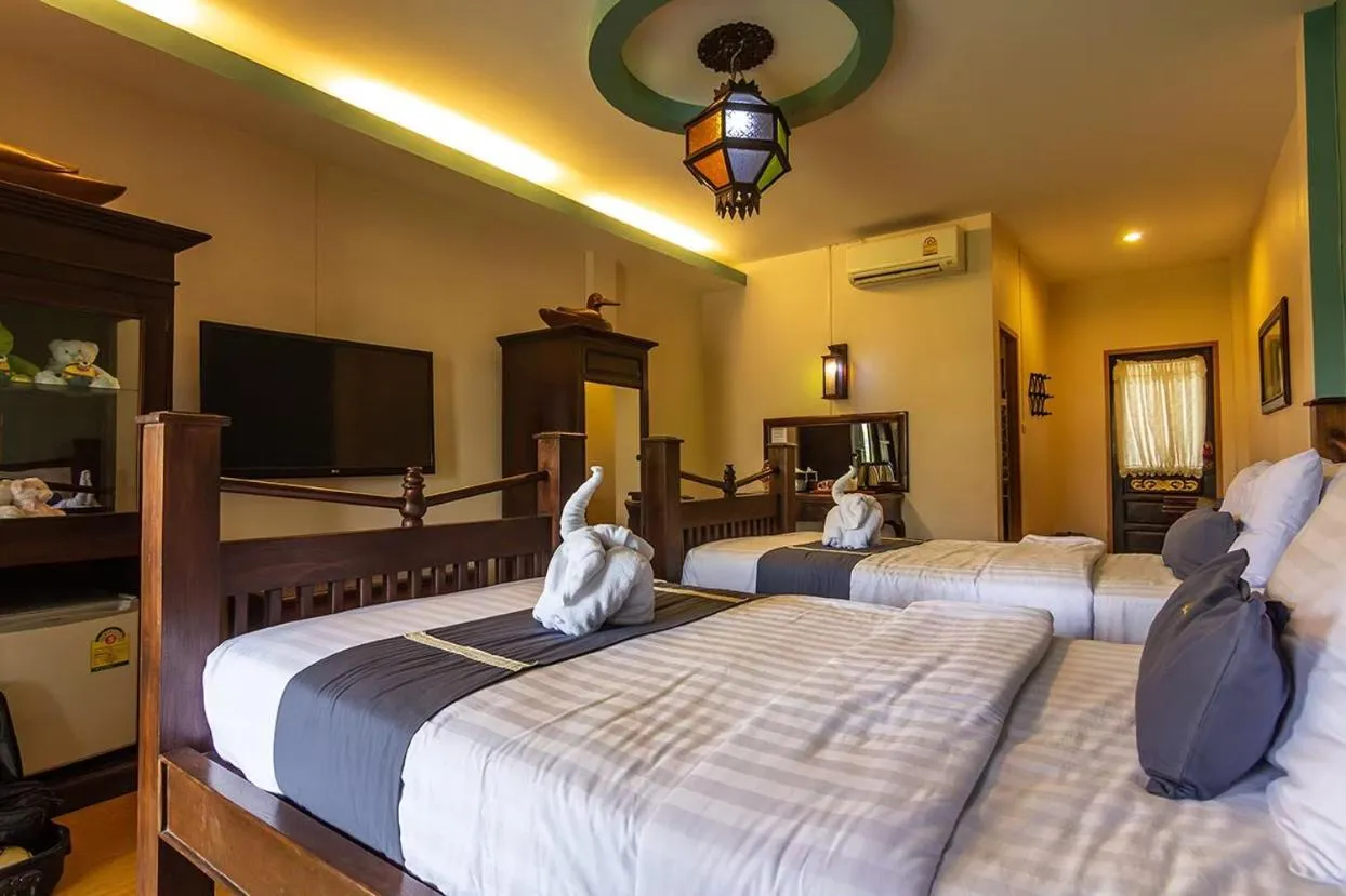 Bed in P.Paradise Hotel