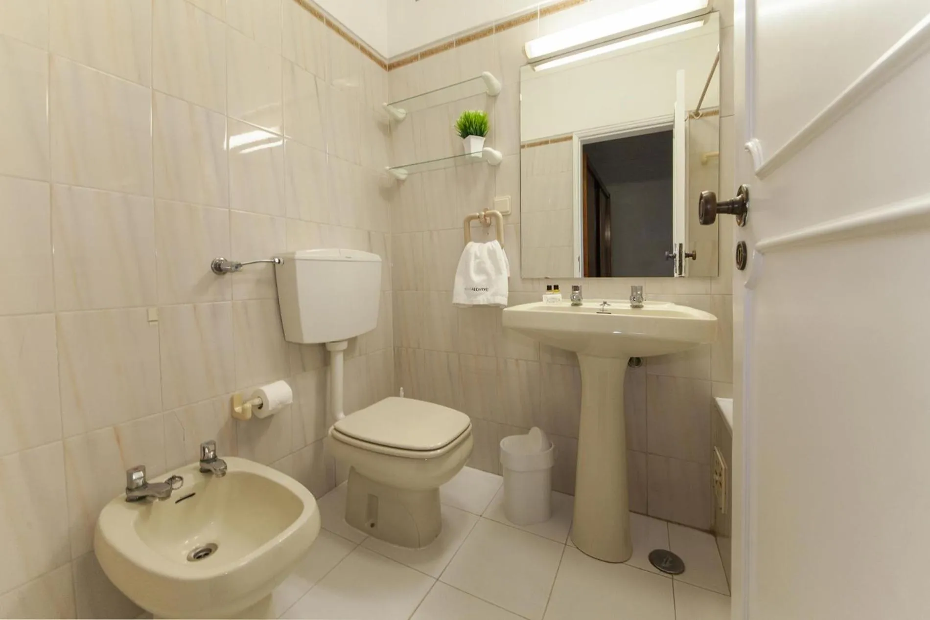 Floor plan in B25 - Candimar Beach Apartment