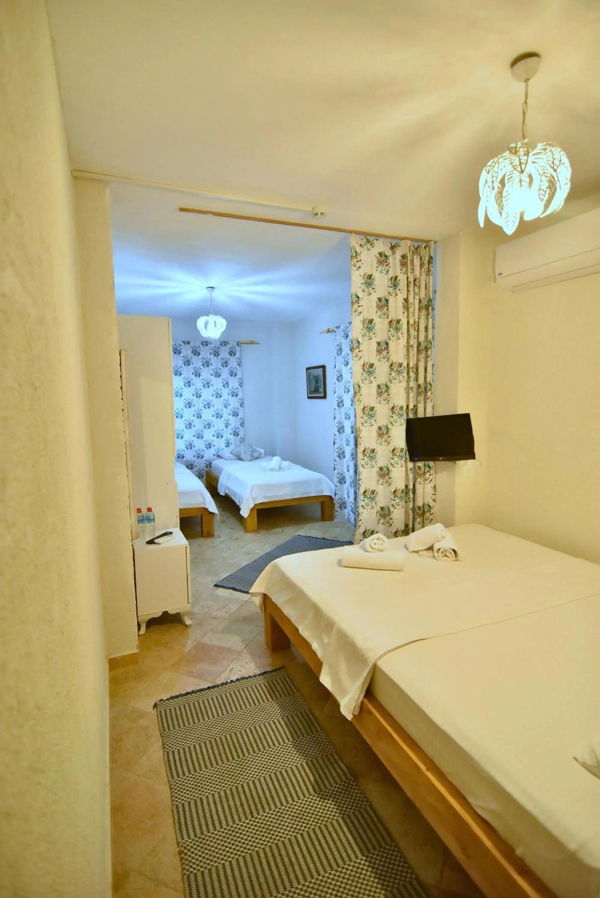 Photo of the whole room, Bed in Degirmenli Konak Hotel