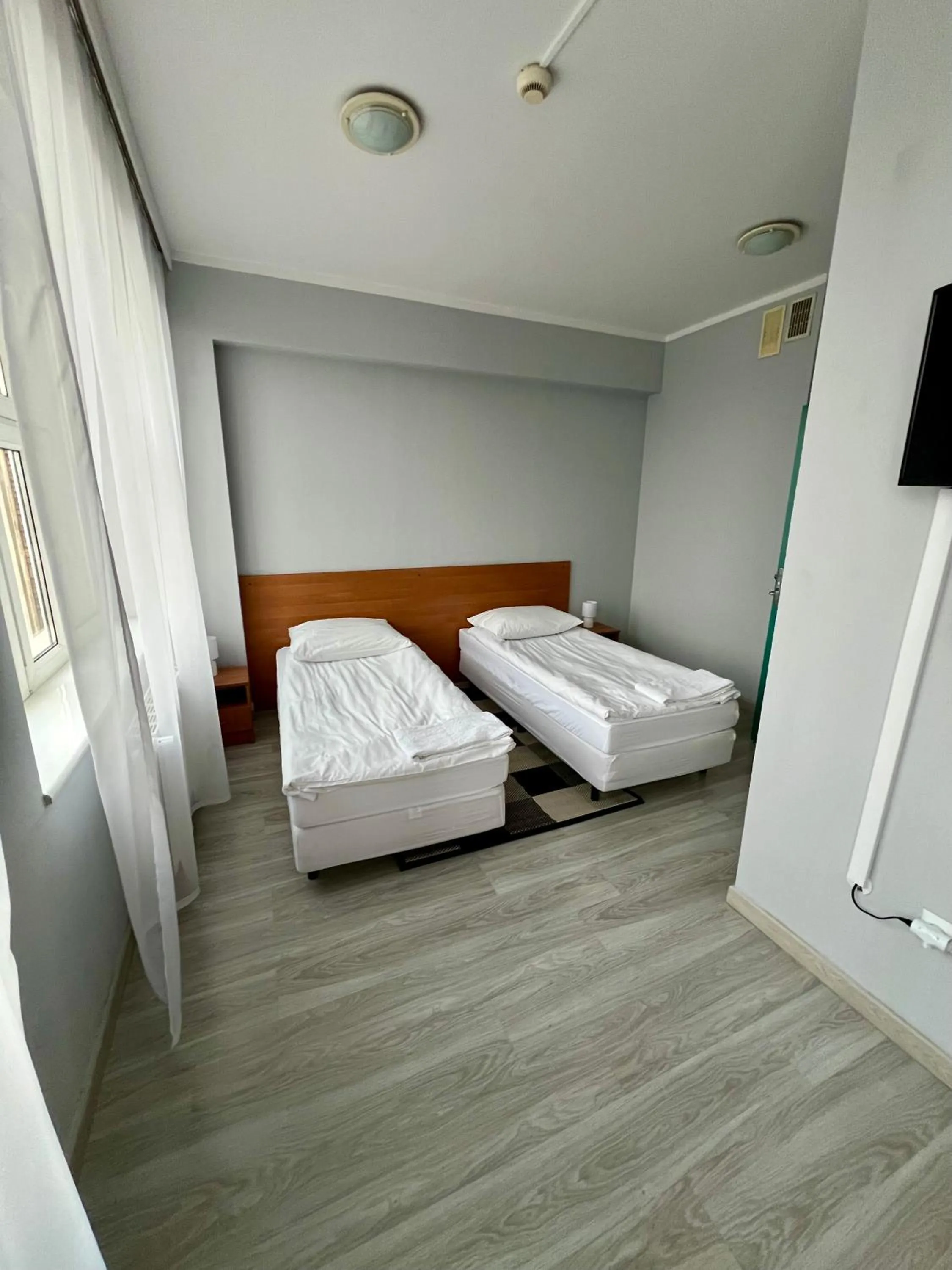 Photo of the whole room, Bed in Hotel Akor