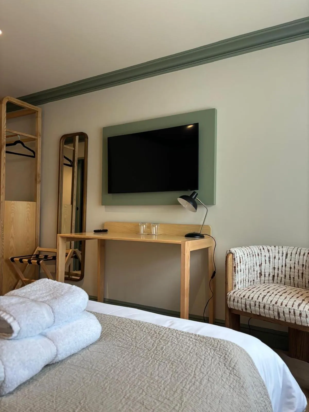 TV and multimedia, Bed in Dartmoor Lodge Hotel