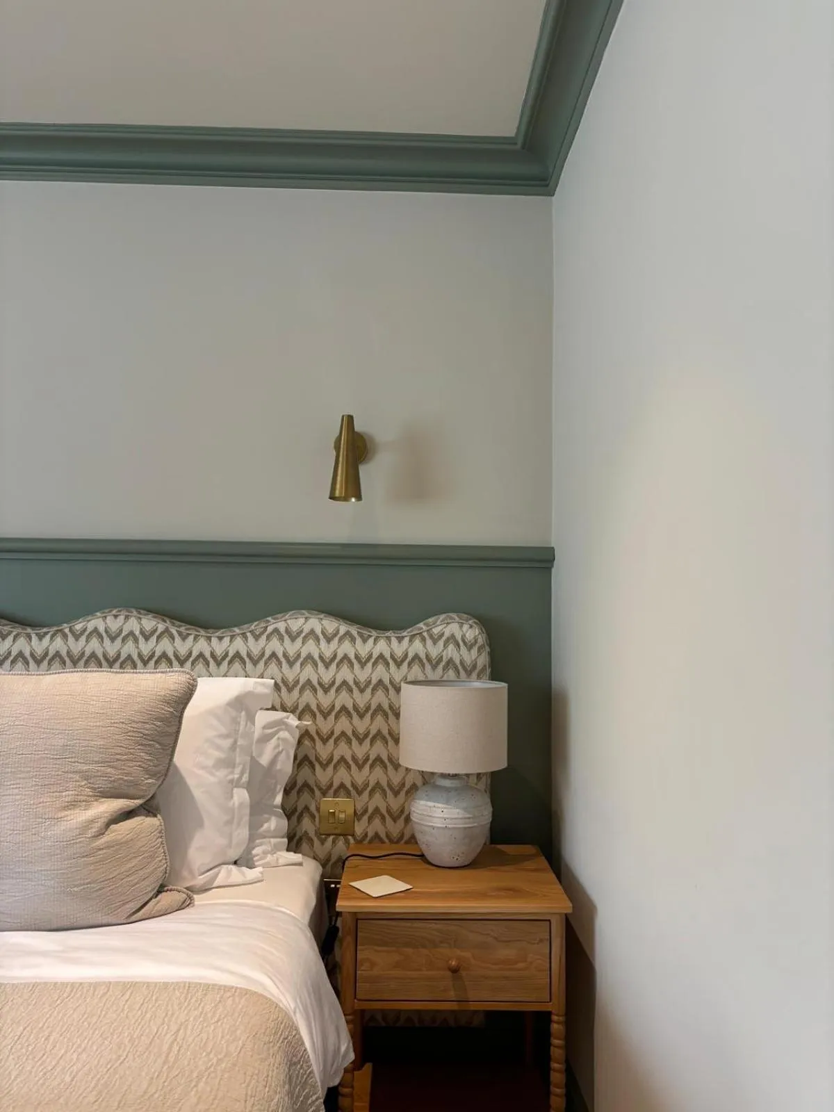 Bedroom, Bed in Dartmoor Lodge Hotel