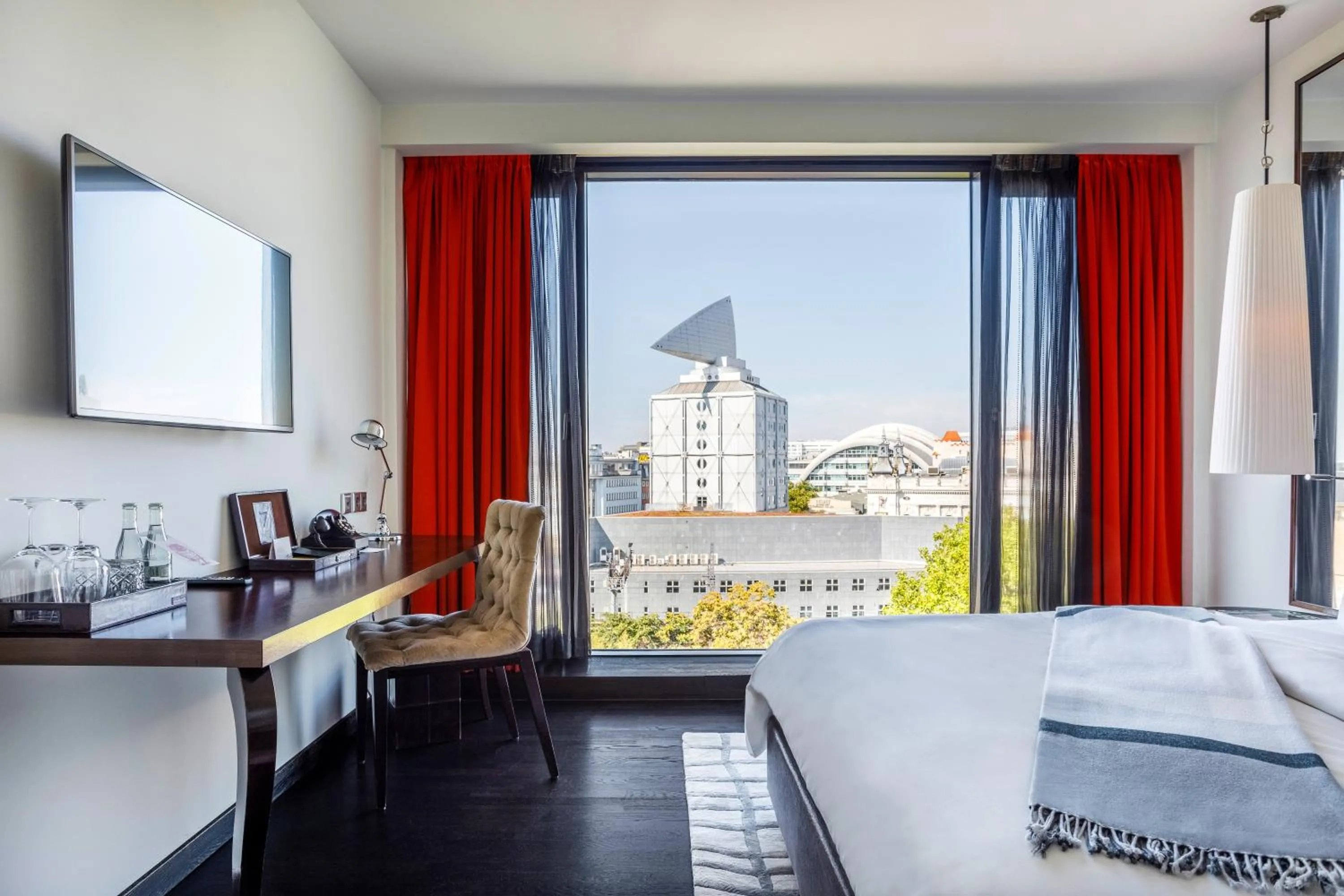 Bed in Hotel Zoo Berlin