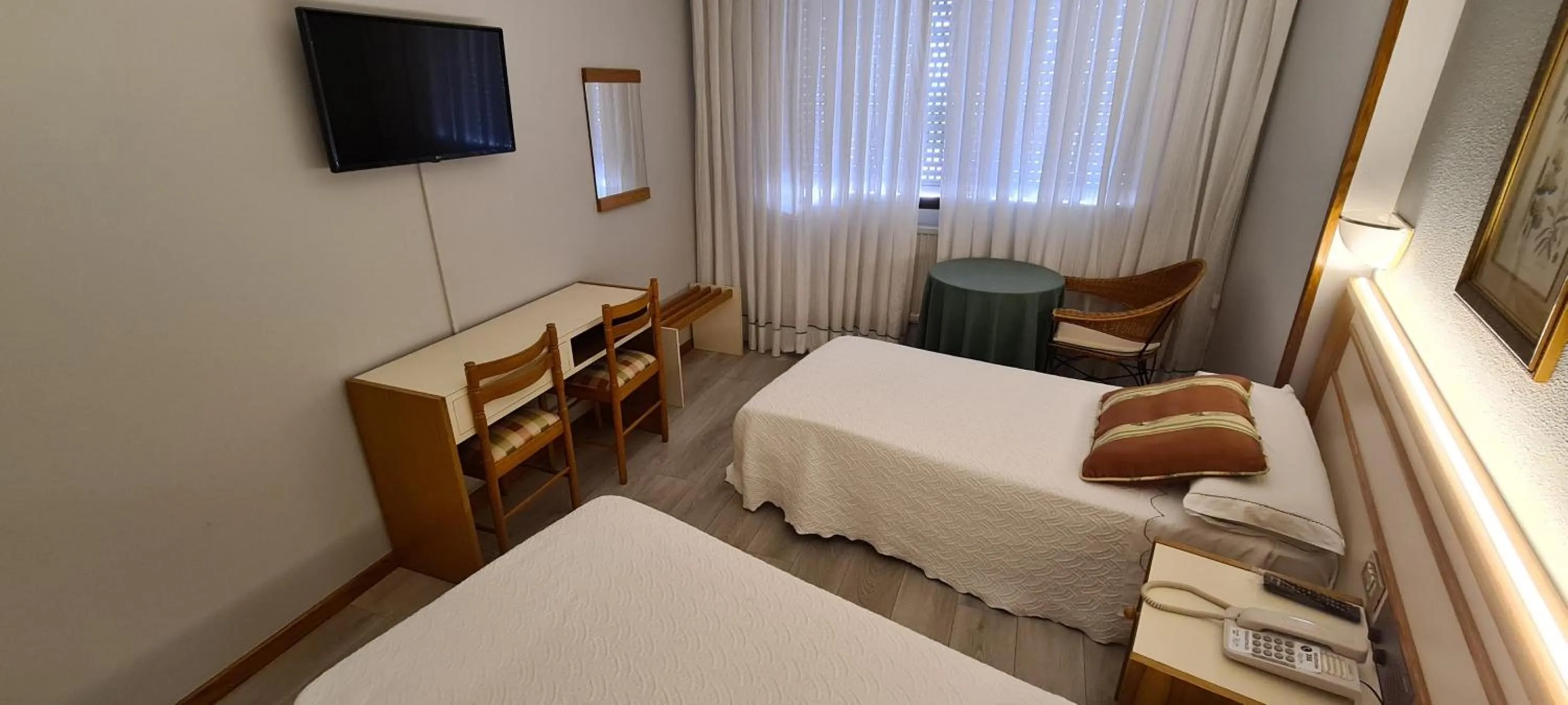 Bedroom, Bed in Hotel Jopi