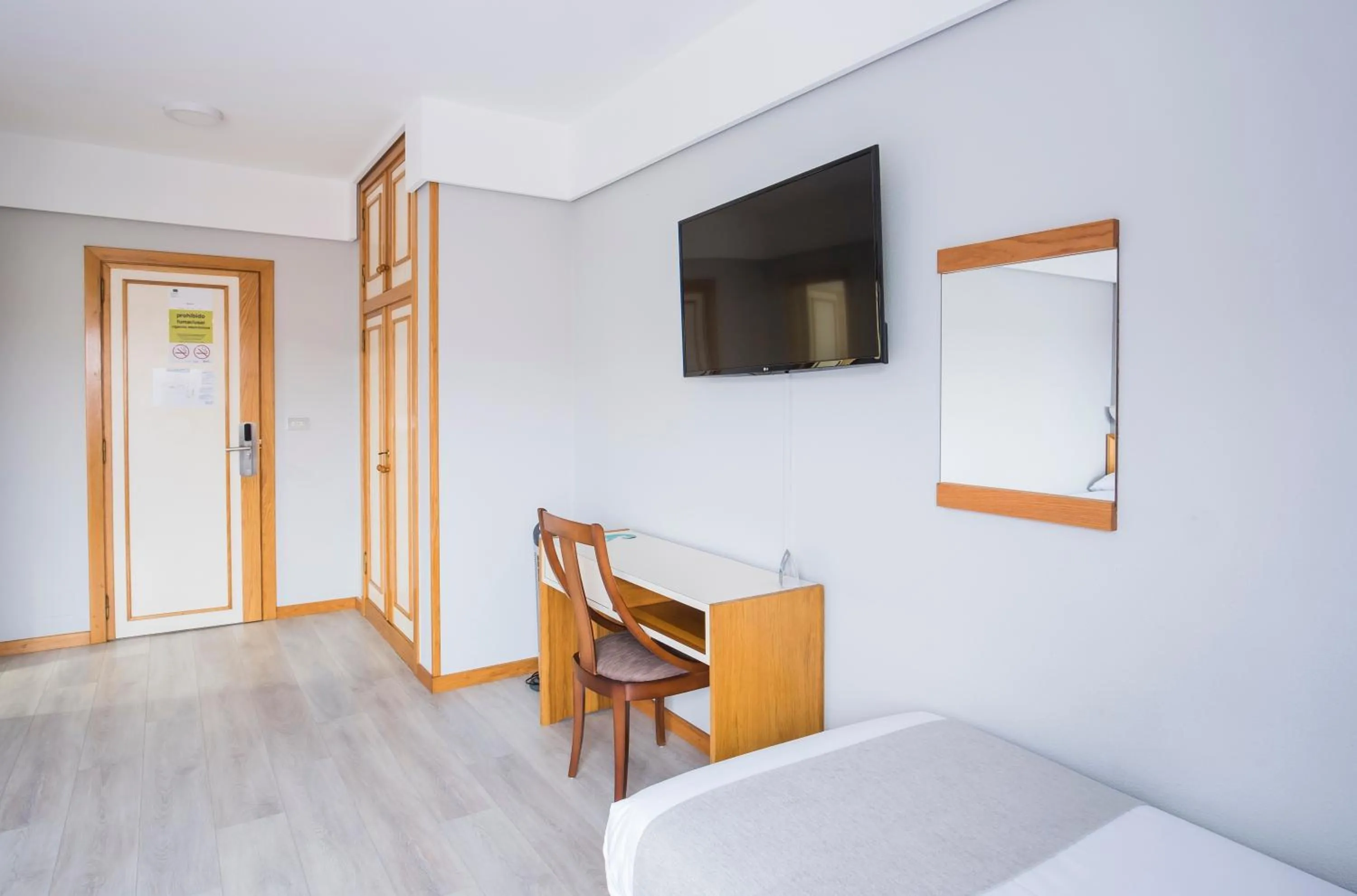 Bedroom, Bed in Hotel Alda Boiro