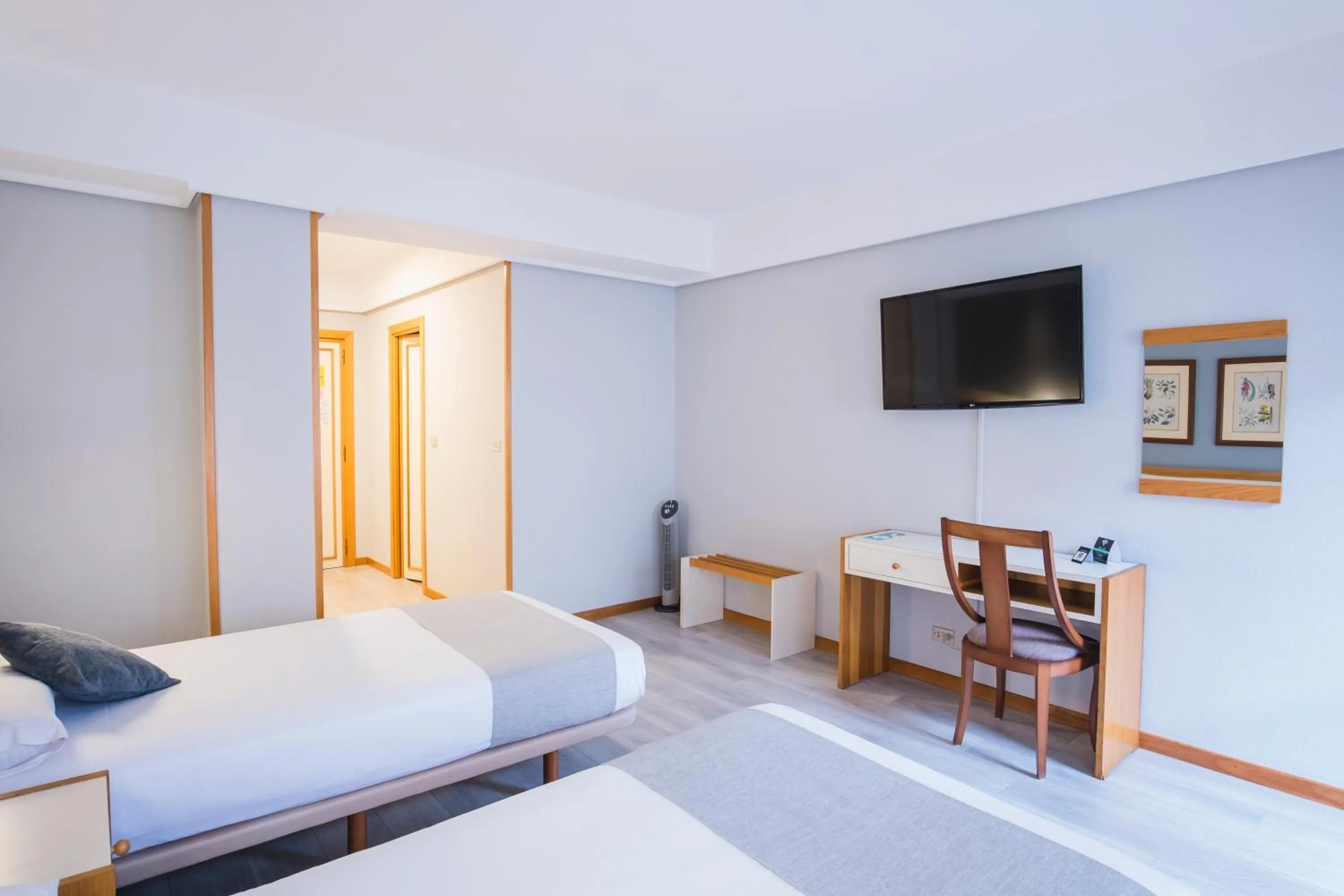 Bedroom, Bed in Hotel Alda Boiro