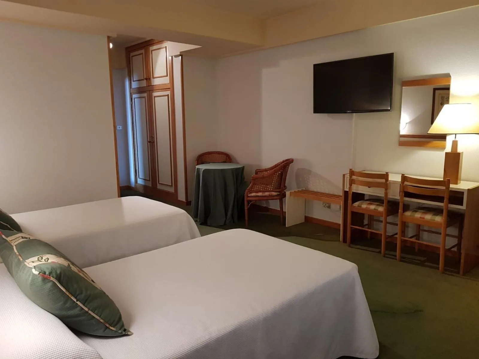 Photo of the whole room, Bed in Hotel Jopi