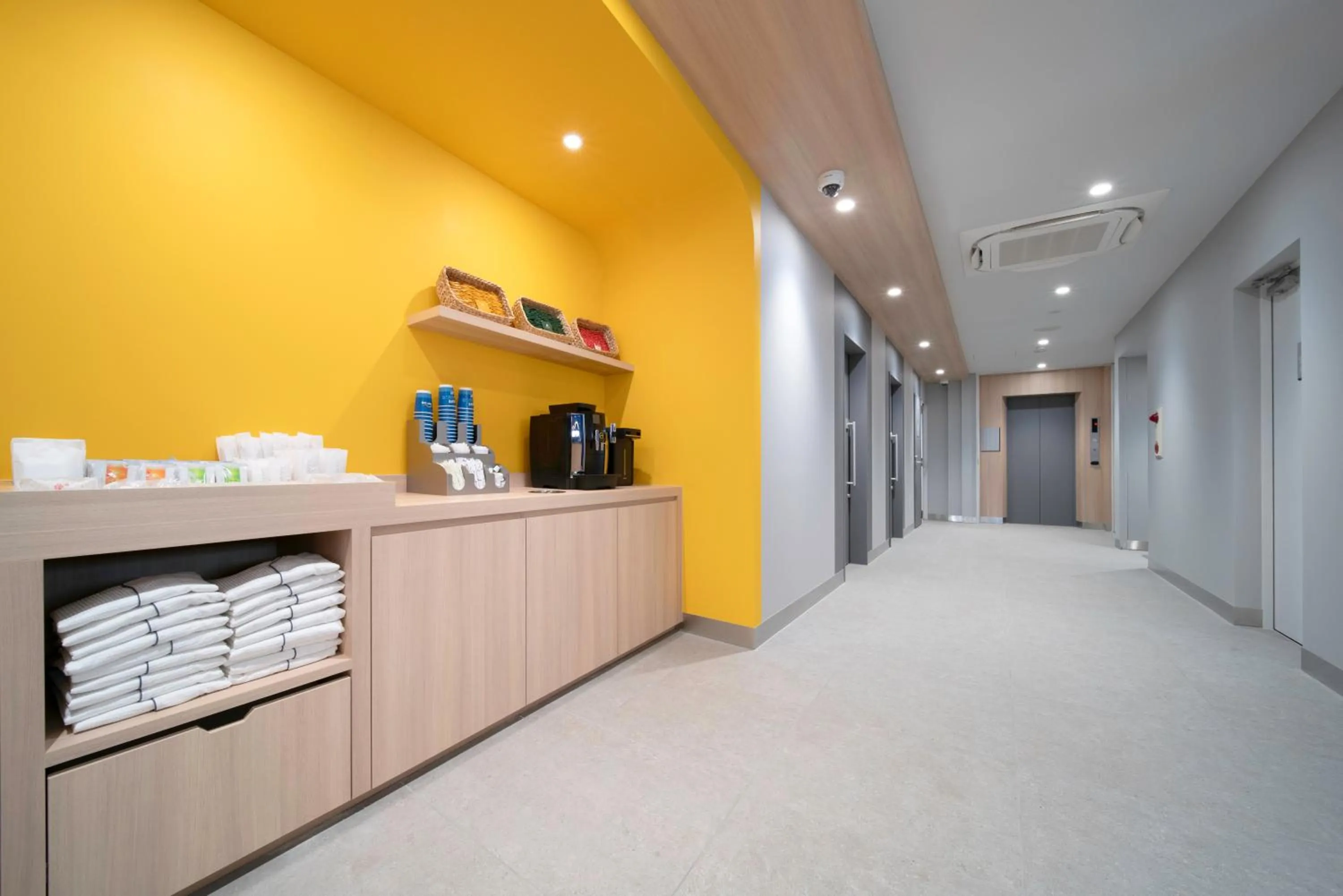 Coffee/tea facilities in Hop Inn Tokyo Ueno