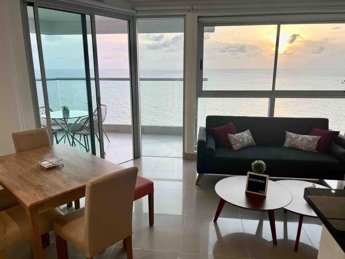 Living room in U-GO Edificio Murano Elite Bocagrande Frente al Mar