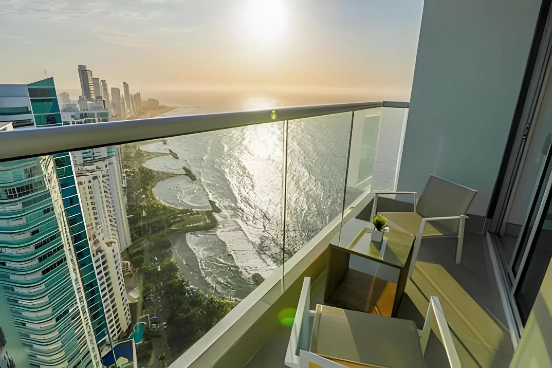 U-GO Edificio Murano Elite Bocagrande Frente al Mar