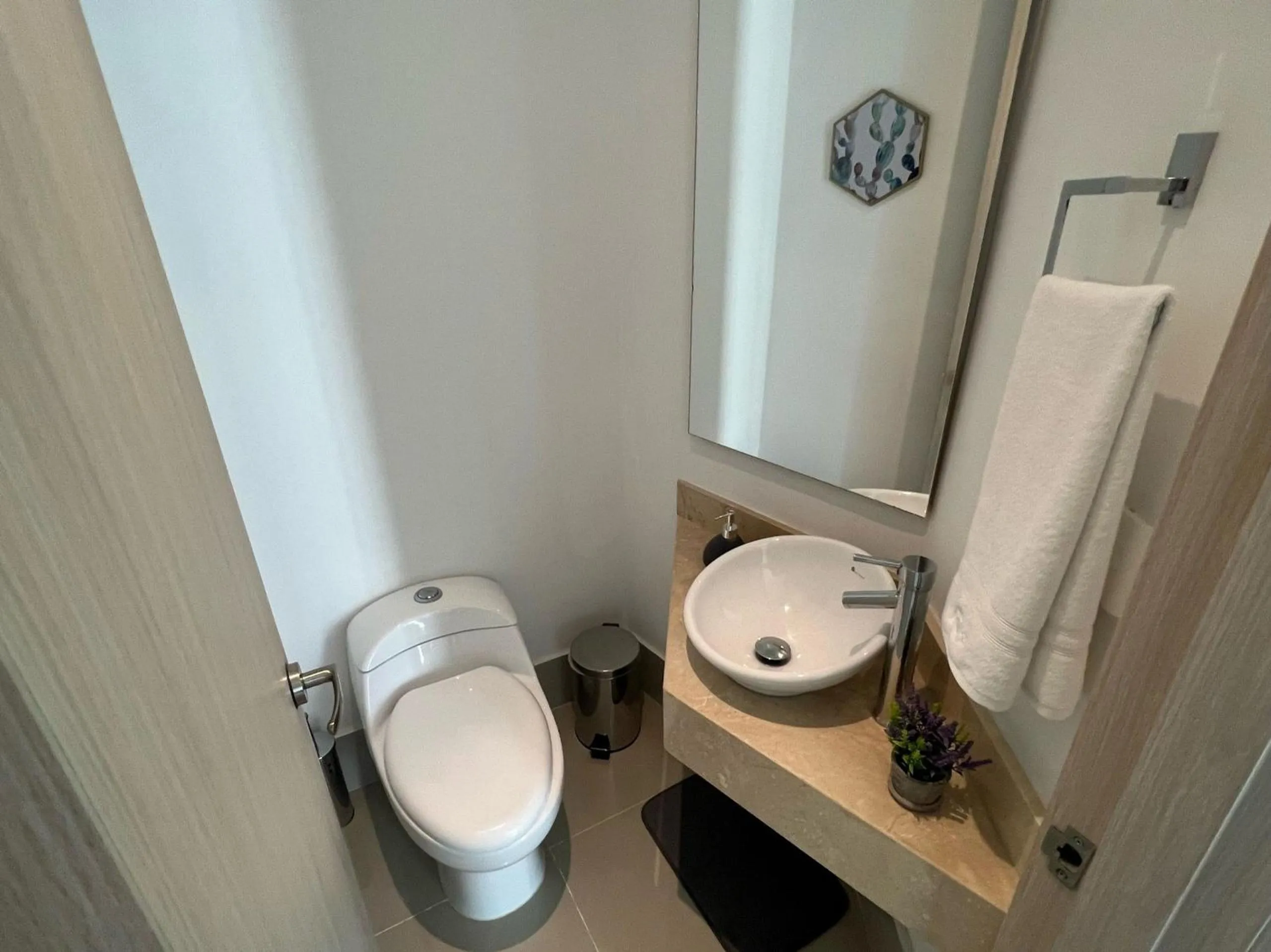 Toilet in U-GO Edificio Murano Elite Bocagrande Frente al Mar