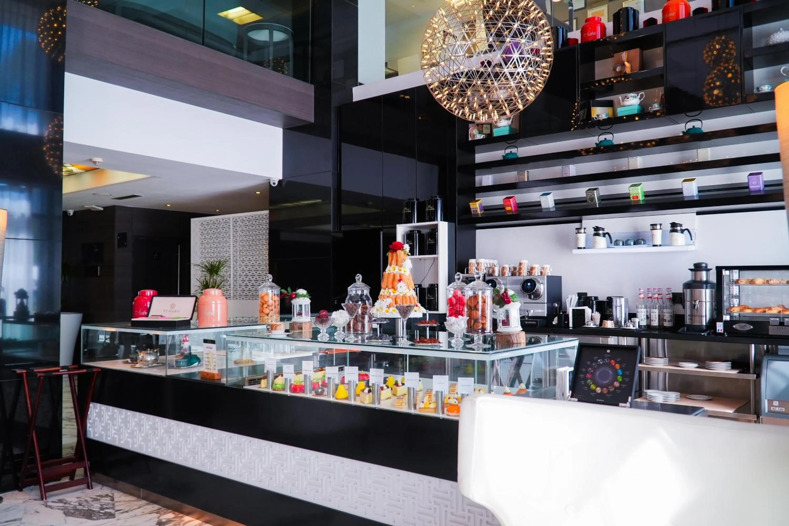 Royal Tulip City Center