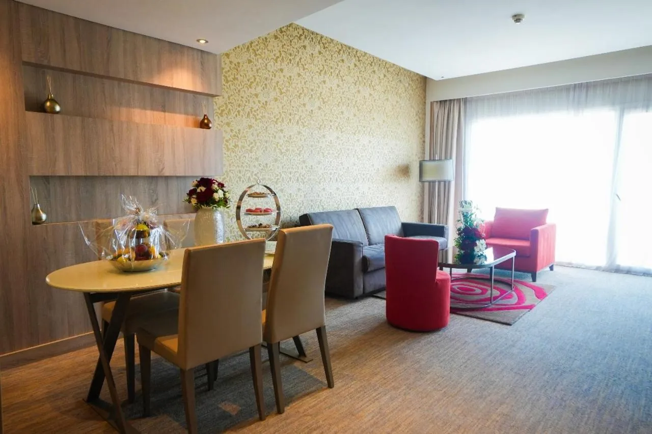 Royal Tulip City Center