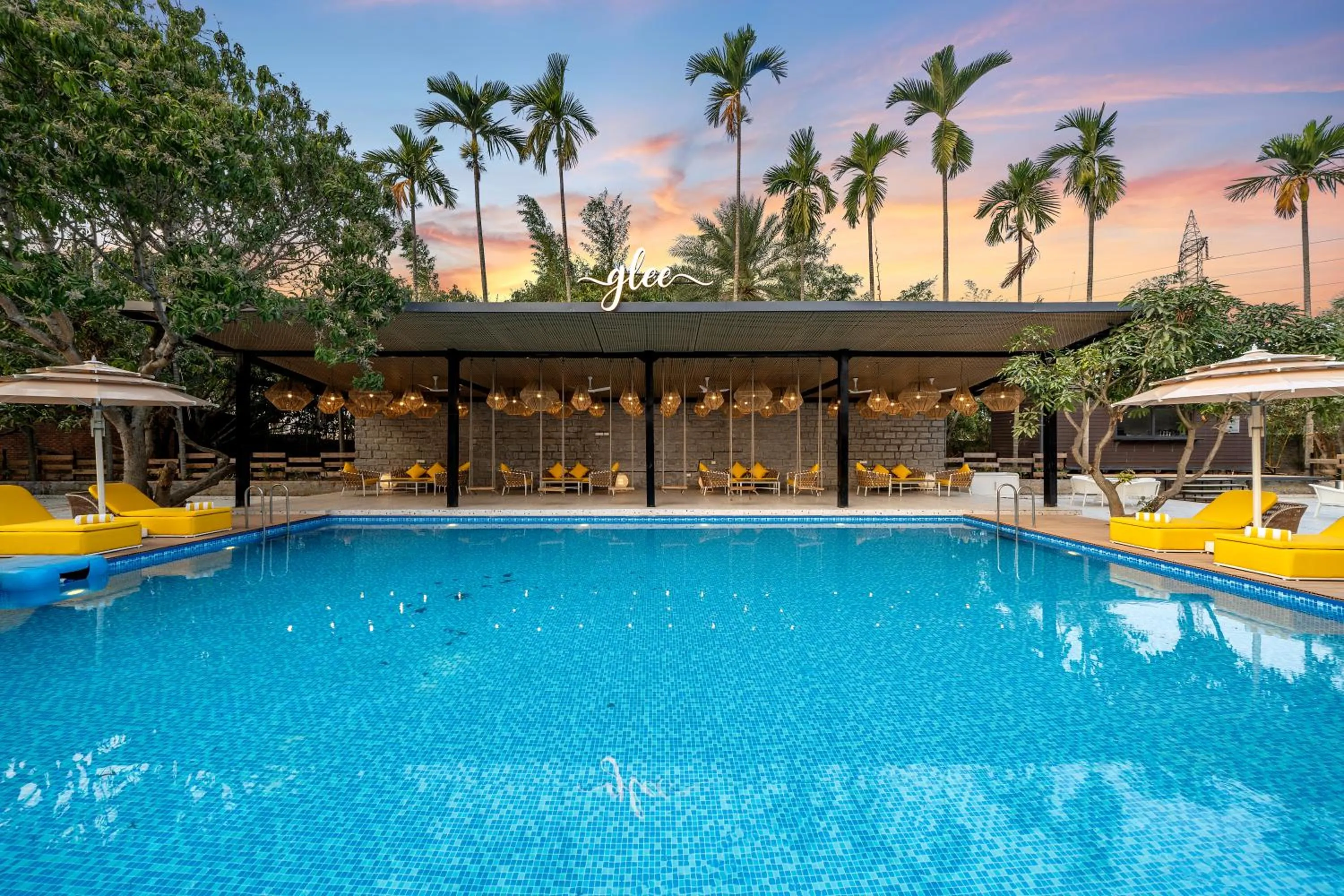 Swimming pool in Glamp Wilderness