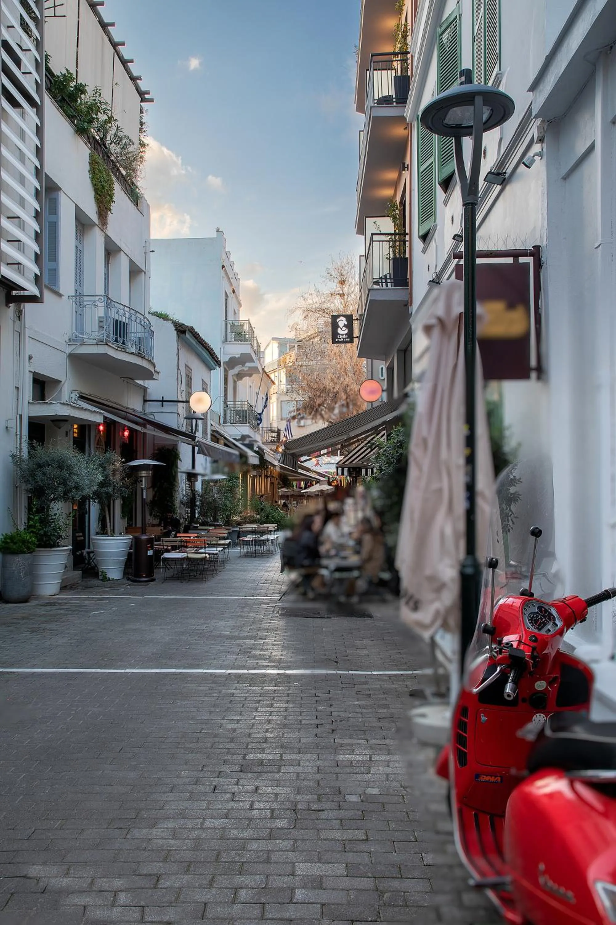 Day in Bonnie Athens by Nin&Bau