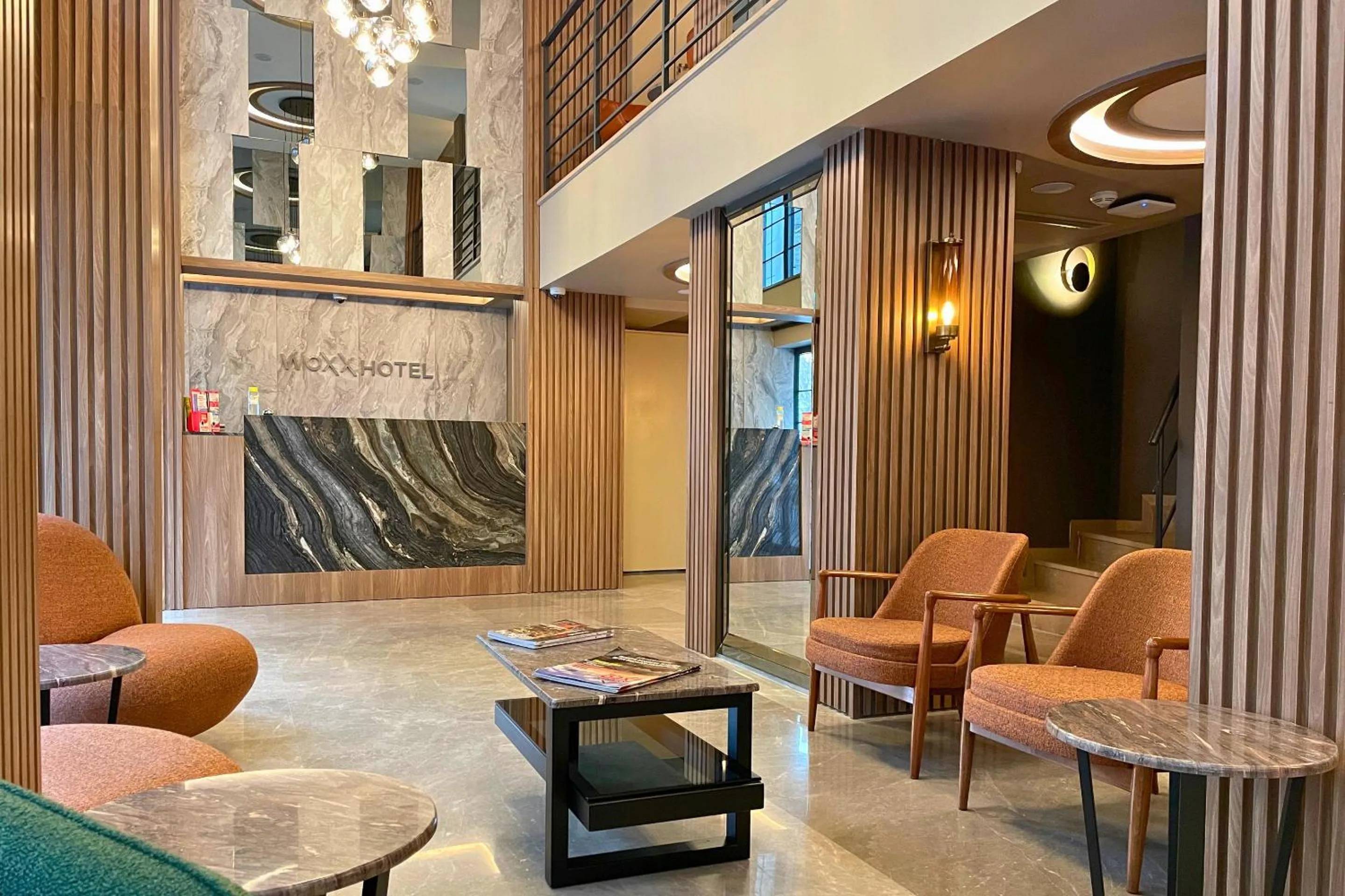 Lobby or reception in Woxx Hotel