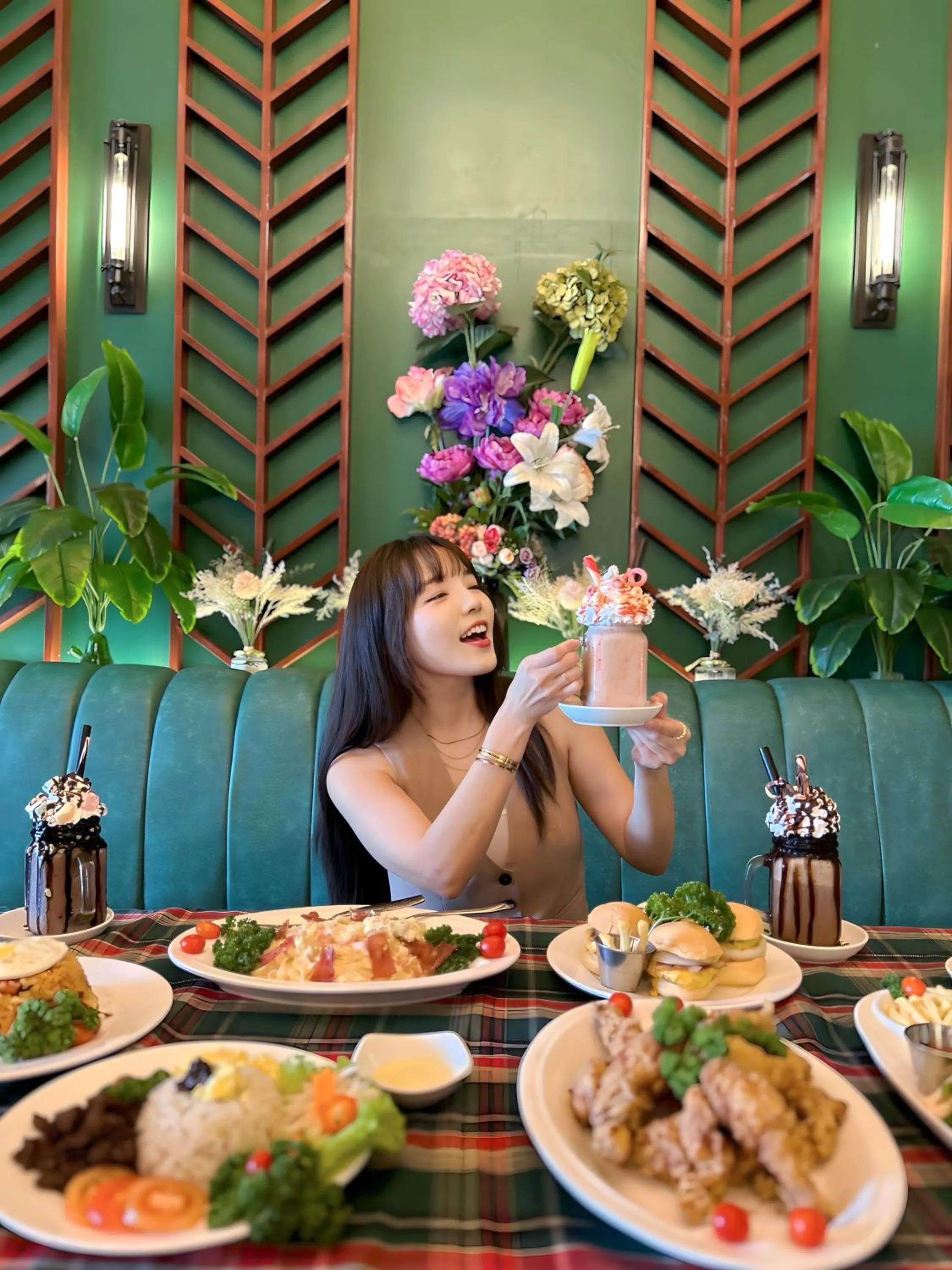 People in Clark CU Hotel