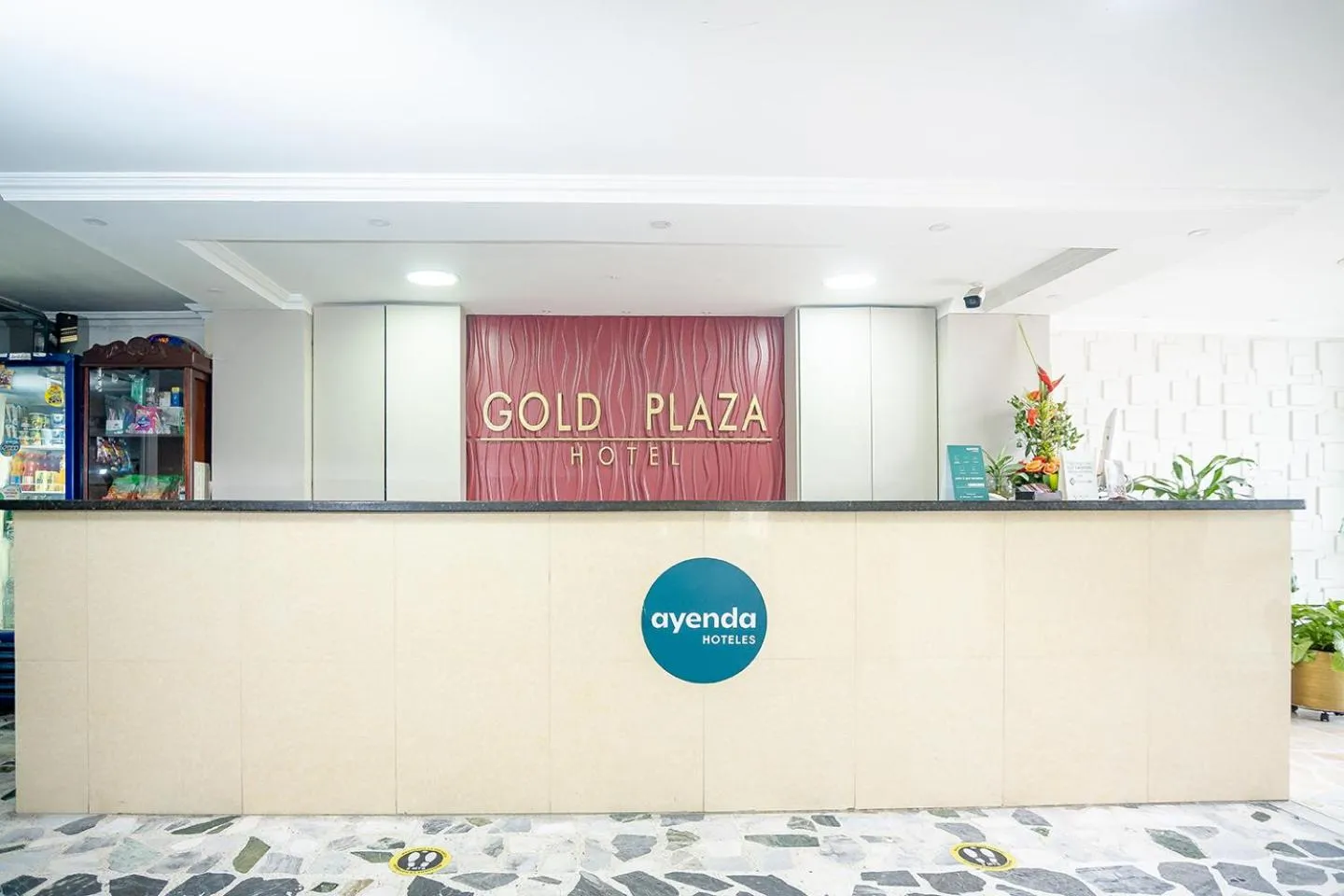Ayenda Gold Plaza