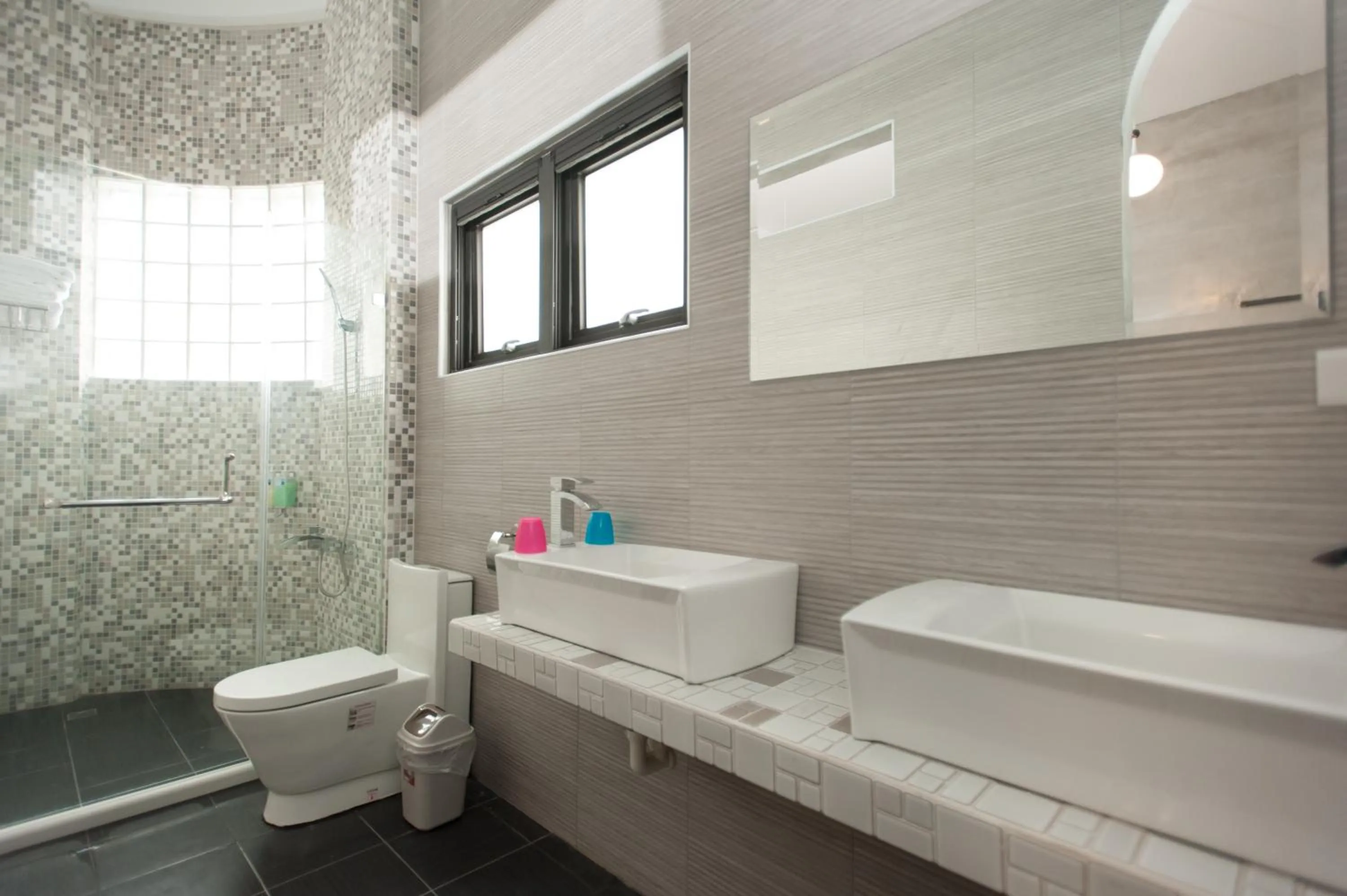 Bathroom in Discovery B&B