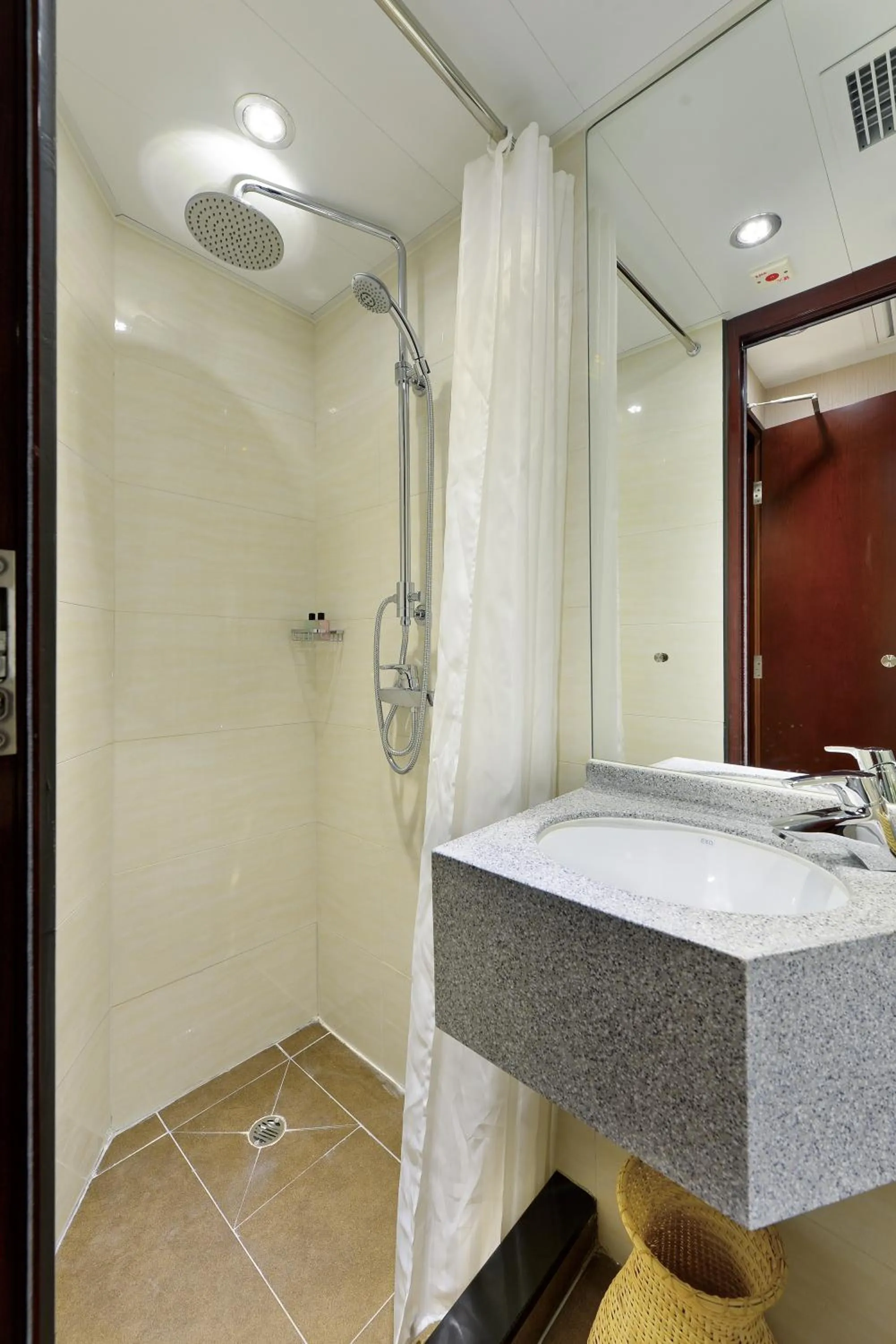 Bathroom in The Shai Red - formerly Mingle in The Shai