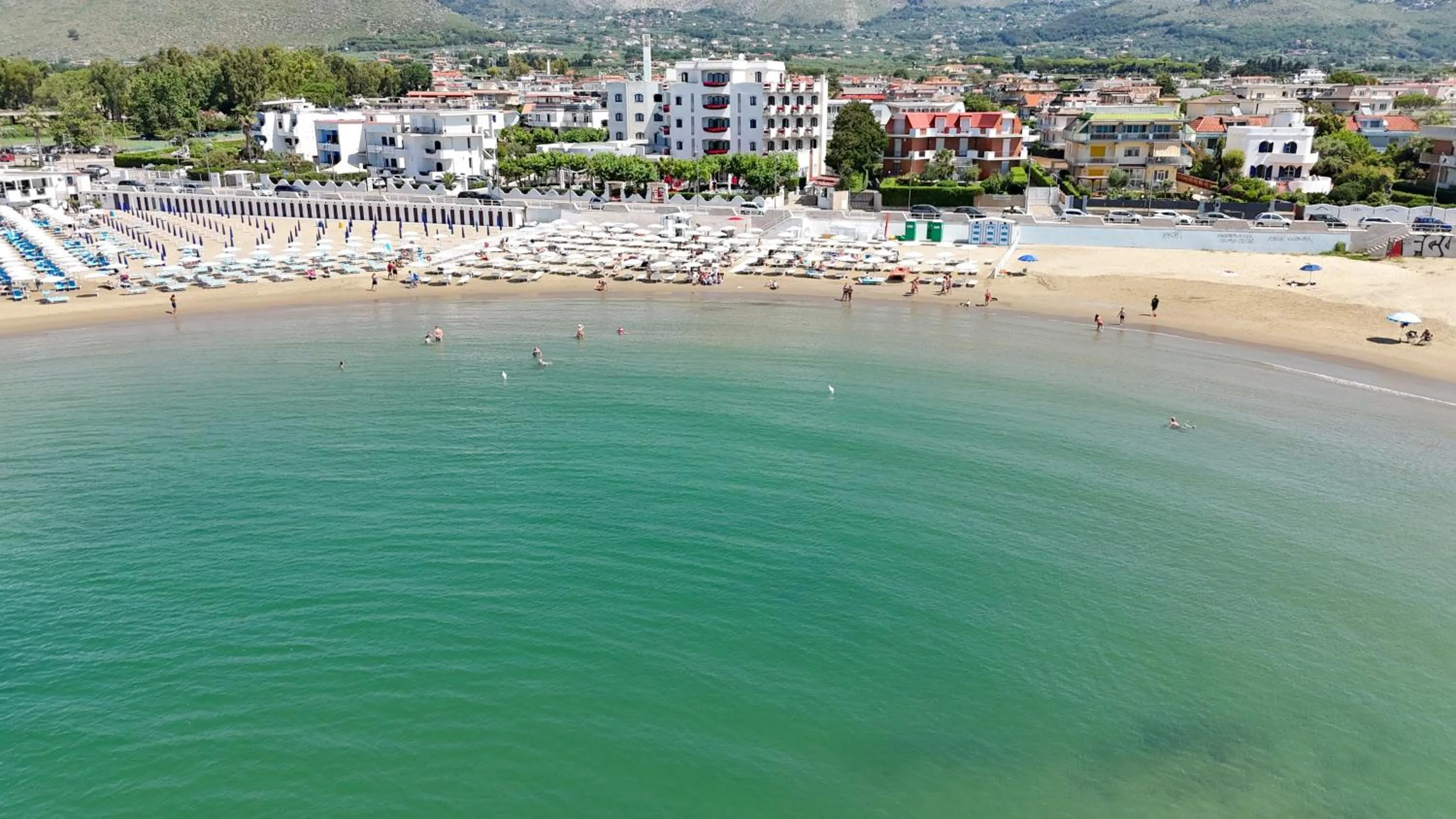 Property building in BAJAMAR BEACH HOTEL