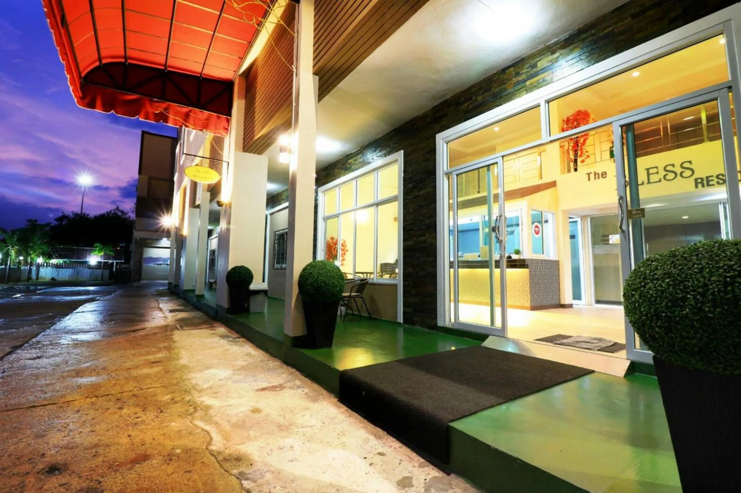 Facade/entrance in The Bless Residence