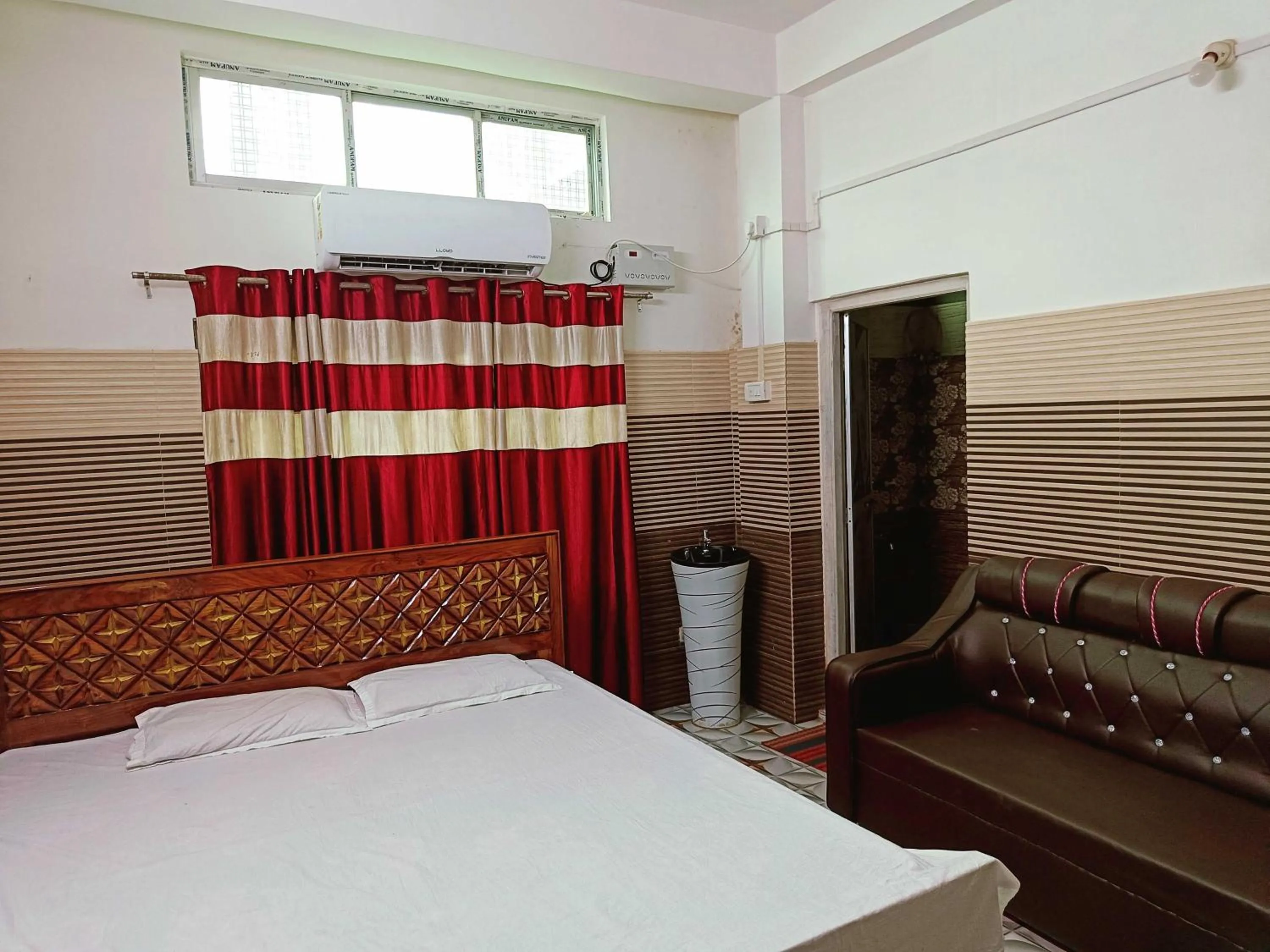 Bedroom in Hotel O Bismillah Hotel & Lodge