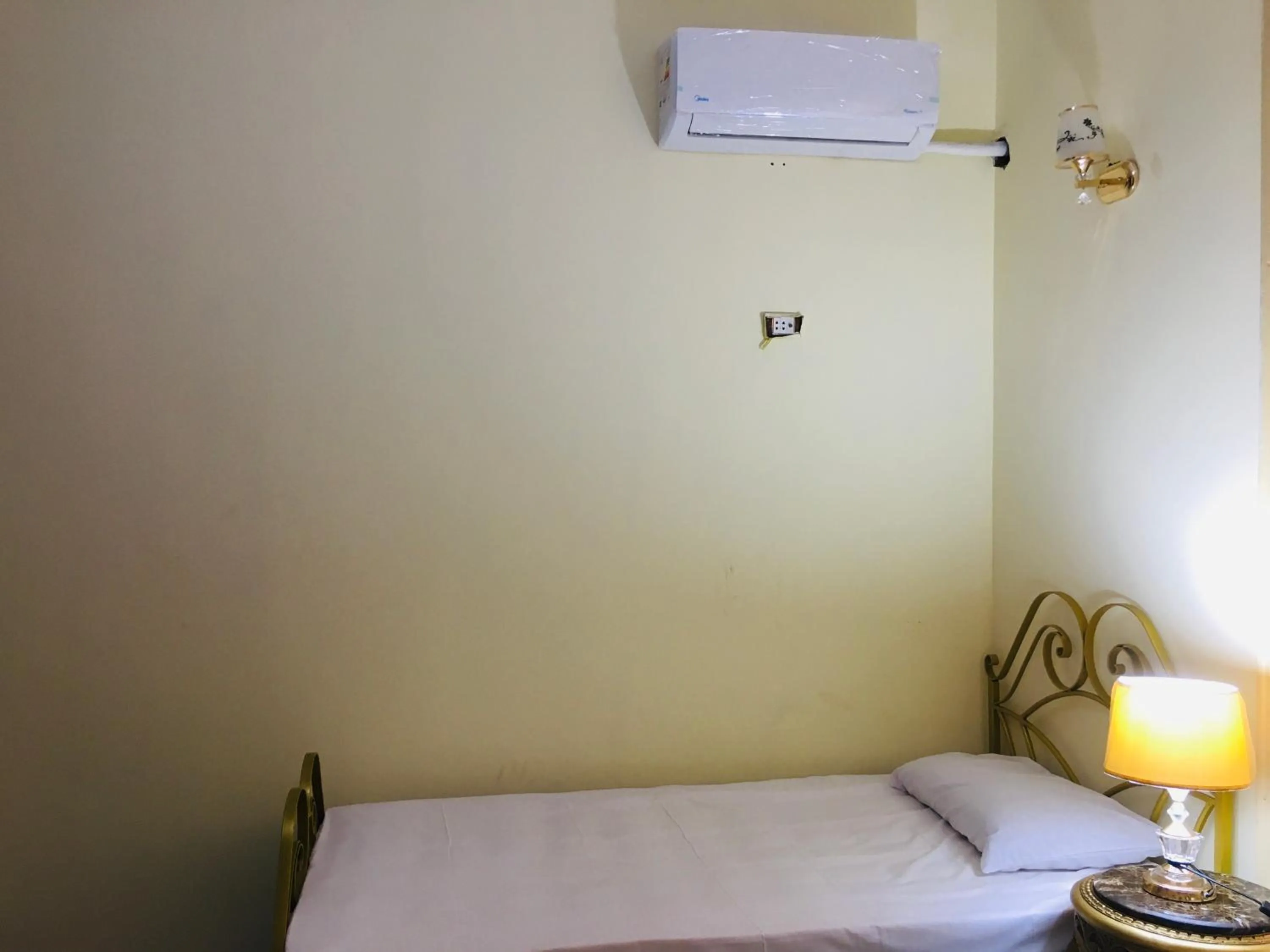 Bed in Bella Casa hostel