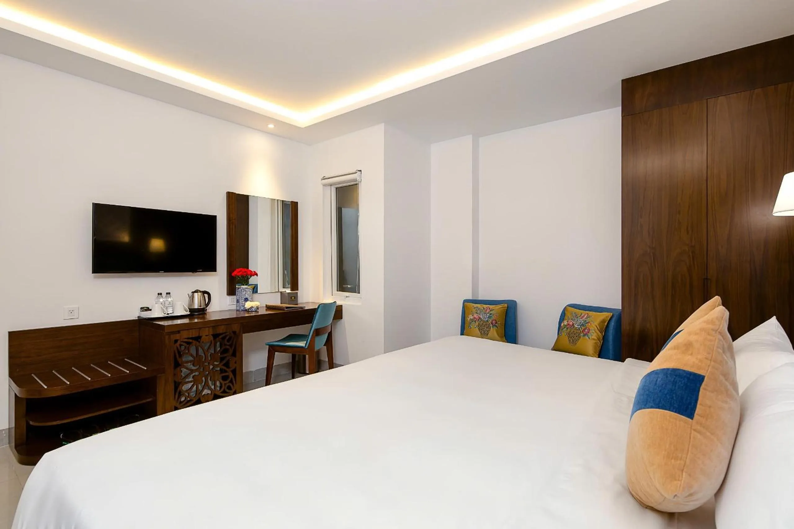 Bed in TGT BEACH HOTEL