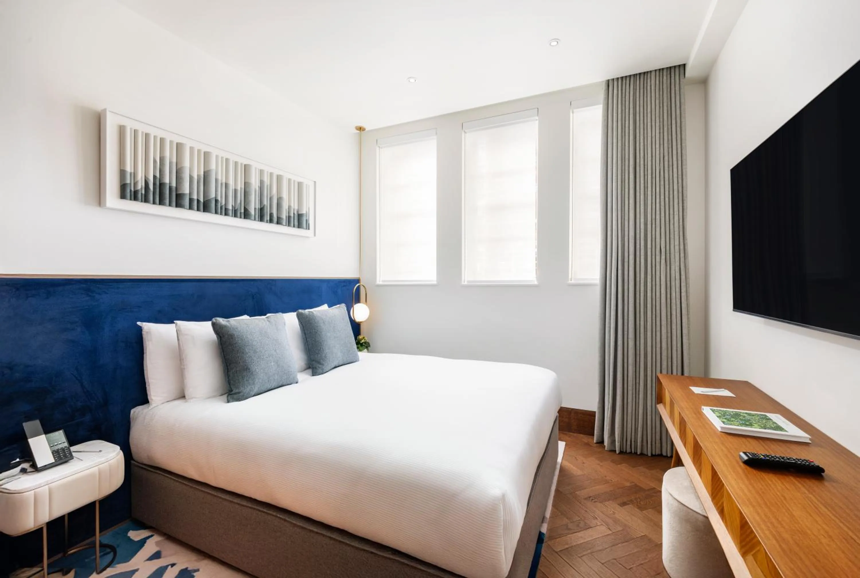 Bed in Dao by Dorsett North London