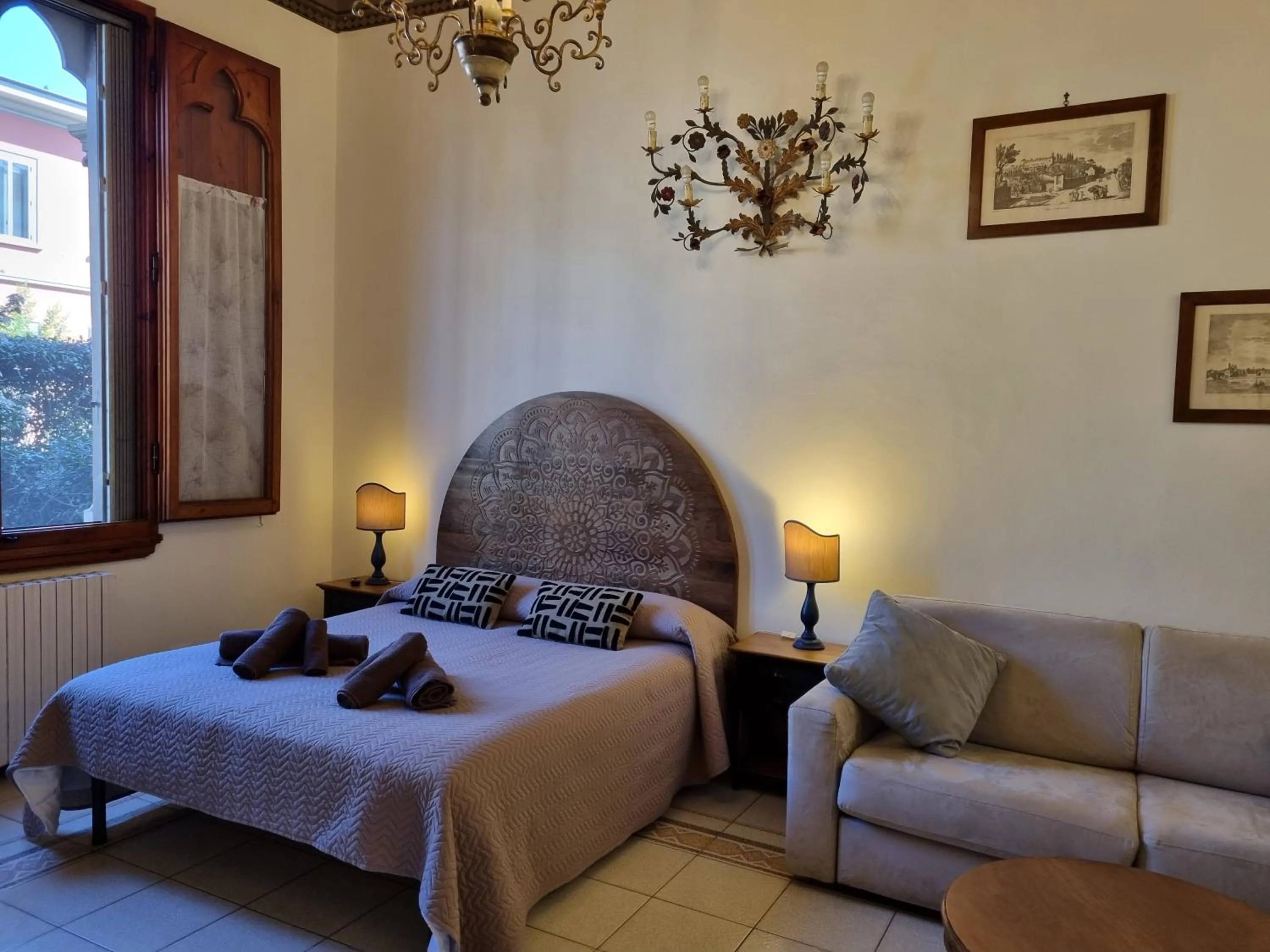 Bedroom, Bed in B&B Firenze 400