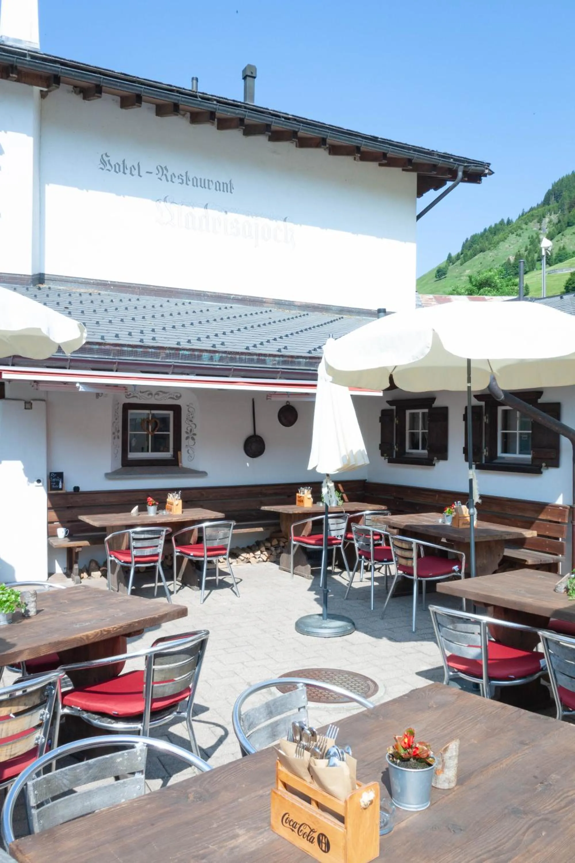 Restaurant/places to eat in Hotel Madrisajoch