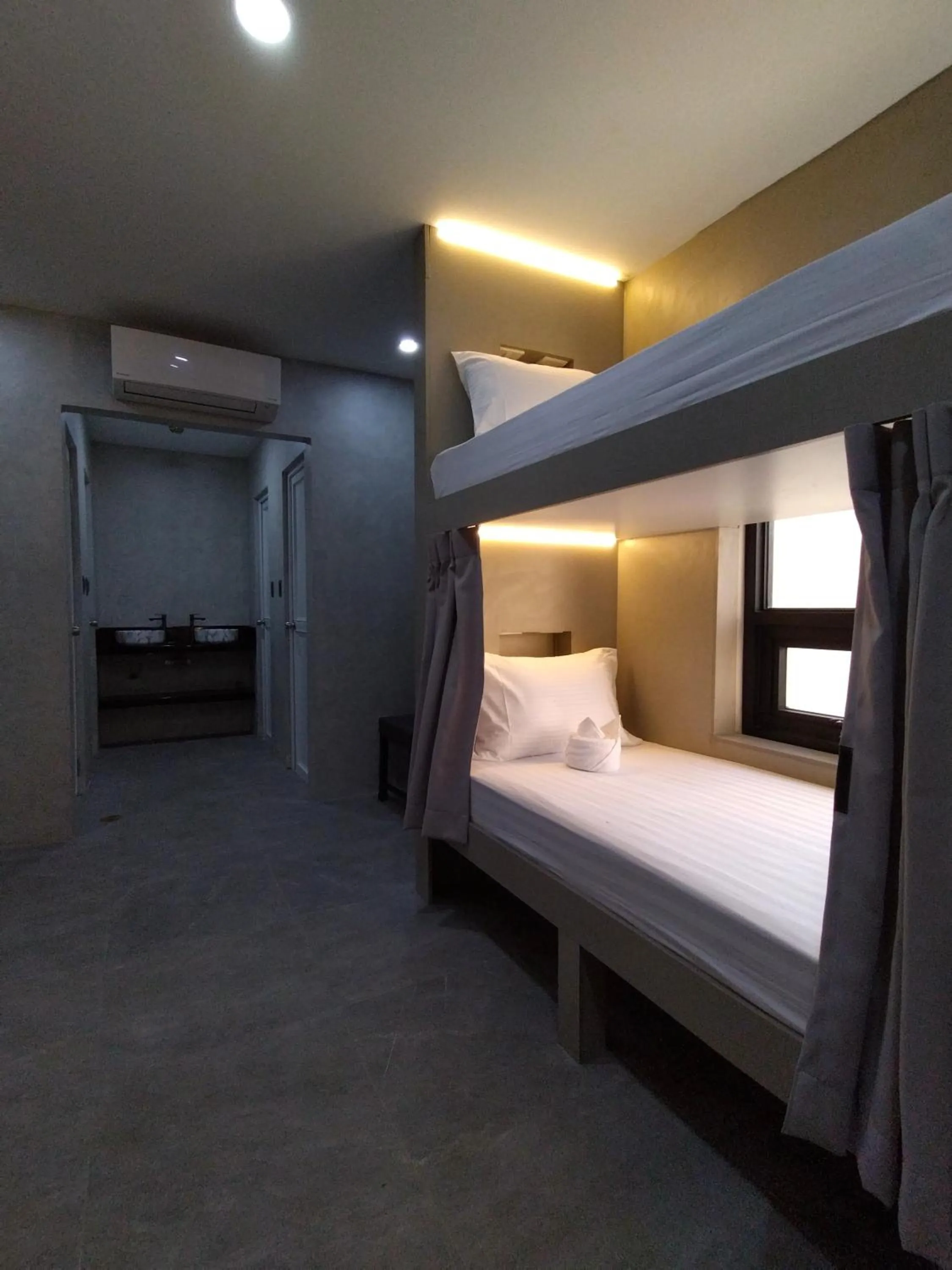 bunk bed, Bed in Kasa Boutique Hotel