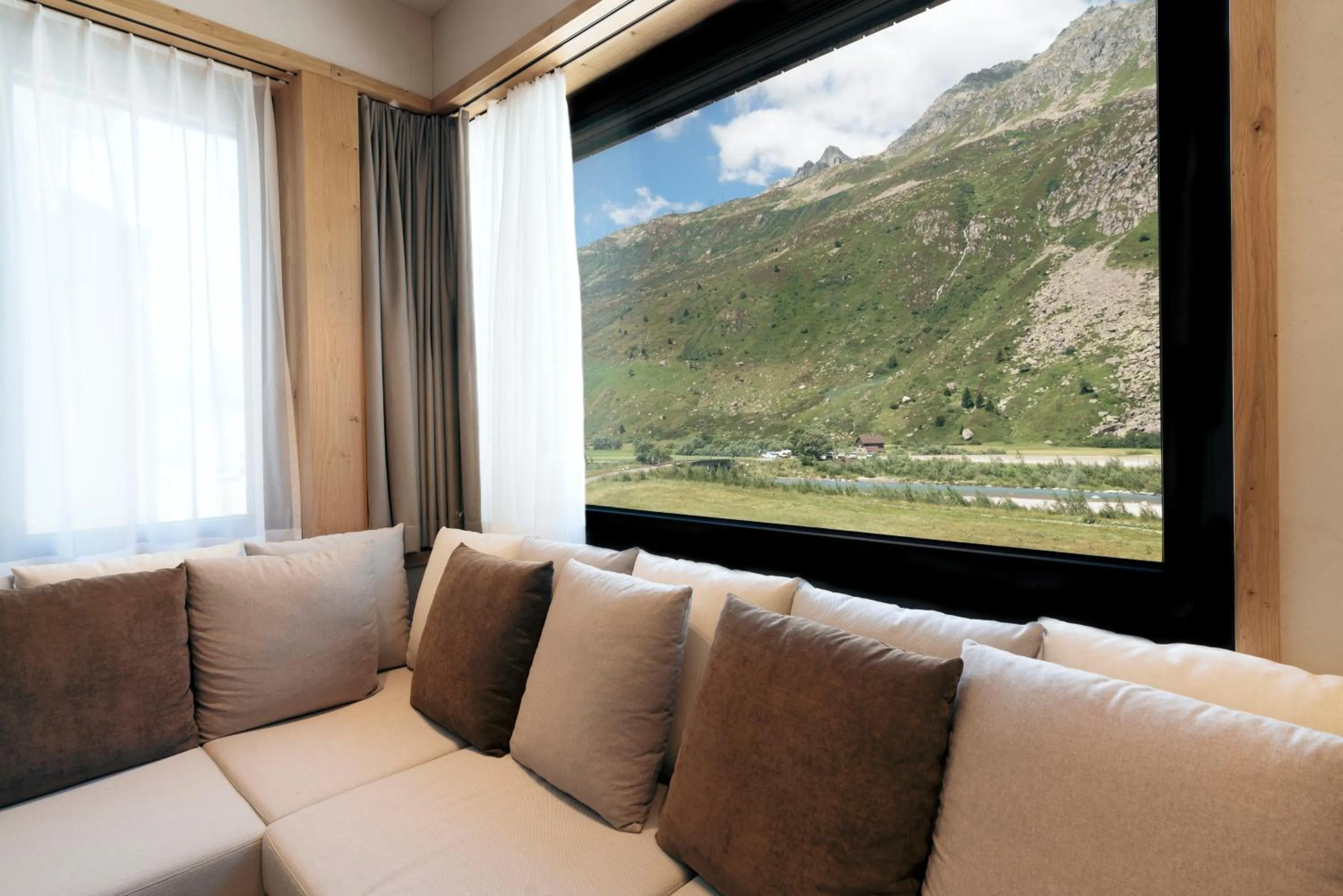 Seating area in Andermatt Alpine Apartments