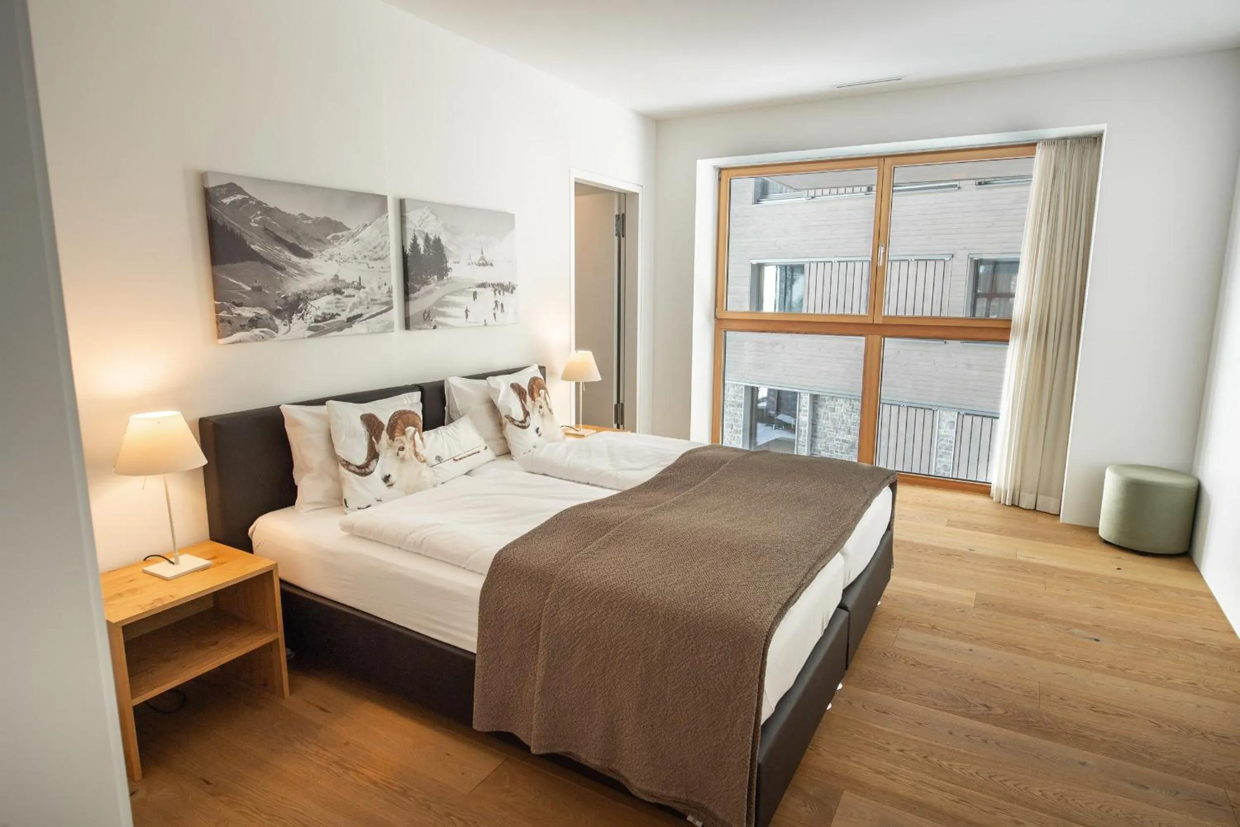 Bedroom, Bed in Andermatt Alpine Apartments