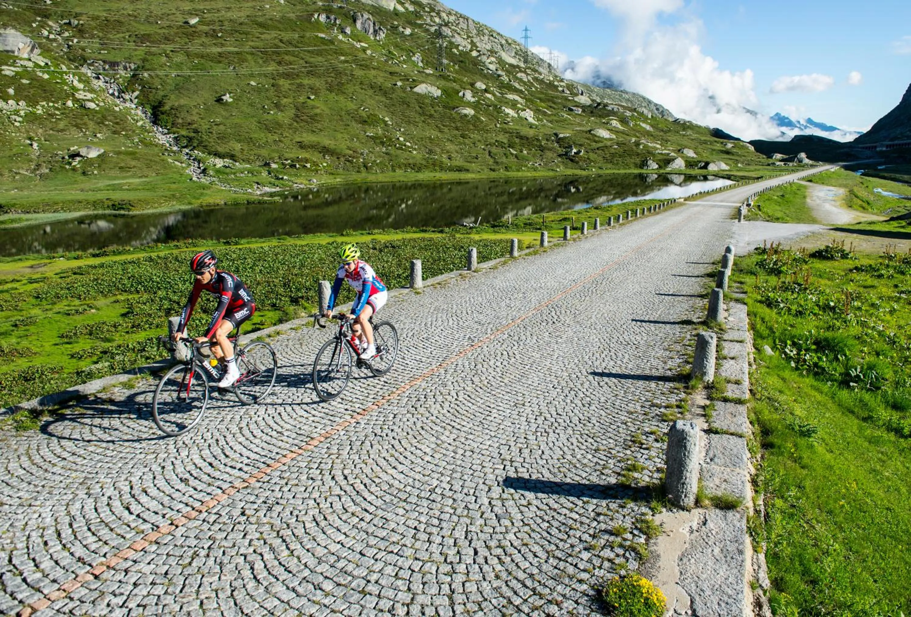 Cycling in Andermatt Alpine Apartments