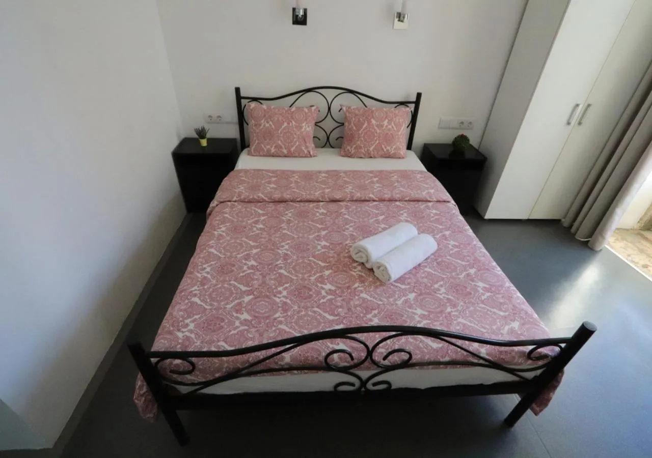 Bedroom, Bed in Welcome Guest House