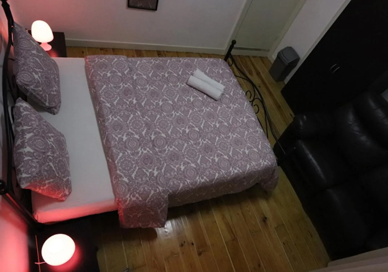 Bedroom, Bed in Welcome Guest House