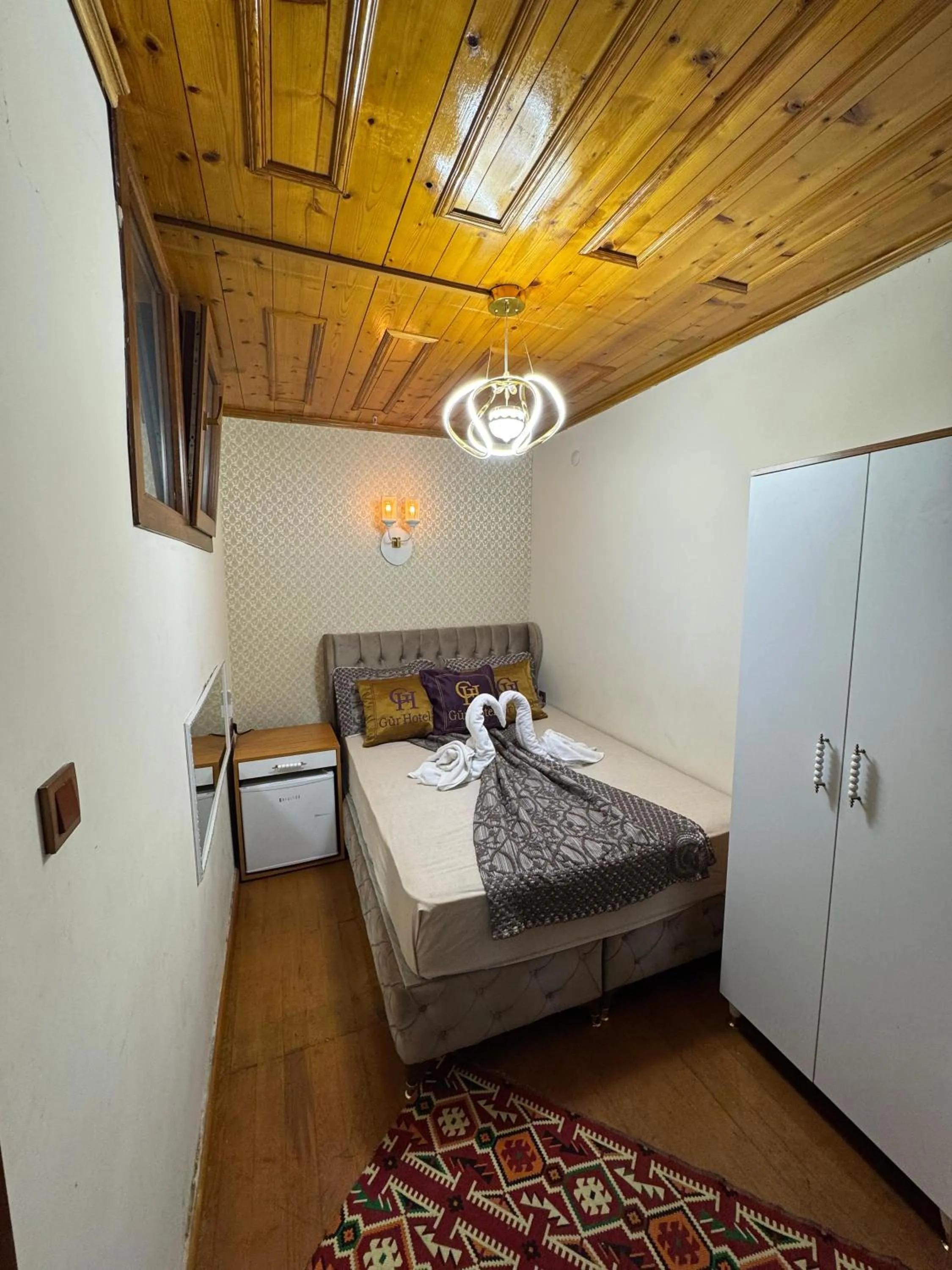 Bed in Gür Royal Suit Aparts