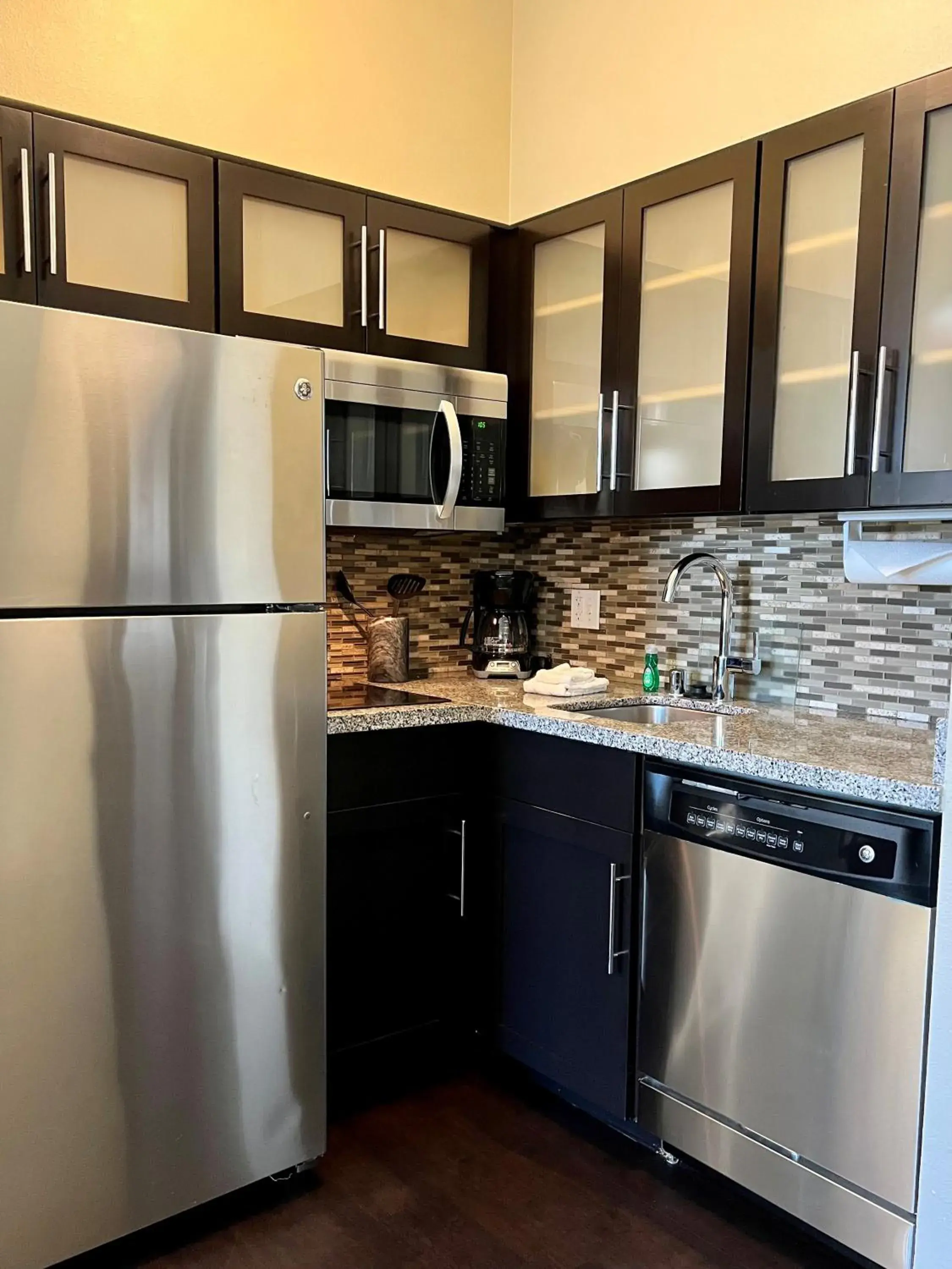 One-Bedroom King Suite - Communications Accessible in Staybridge Suites Carlsbad/San Diego by IHG One-Bedroom King Suite - Communications Accessible in Staybridge Suites Carlsbad/San Diego by IHG