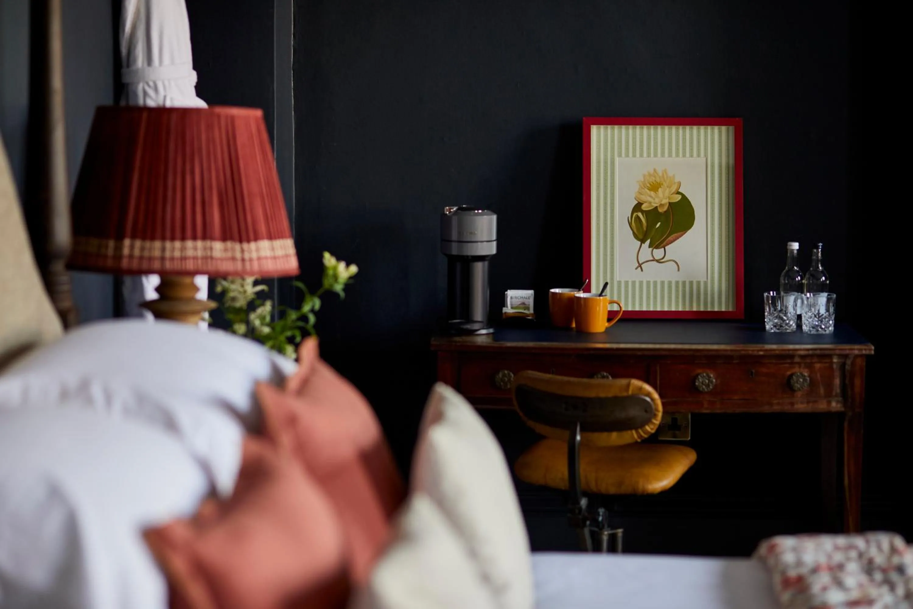 Bed in Kings Head Hotel