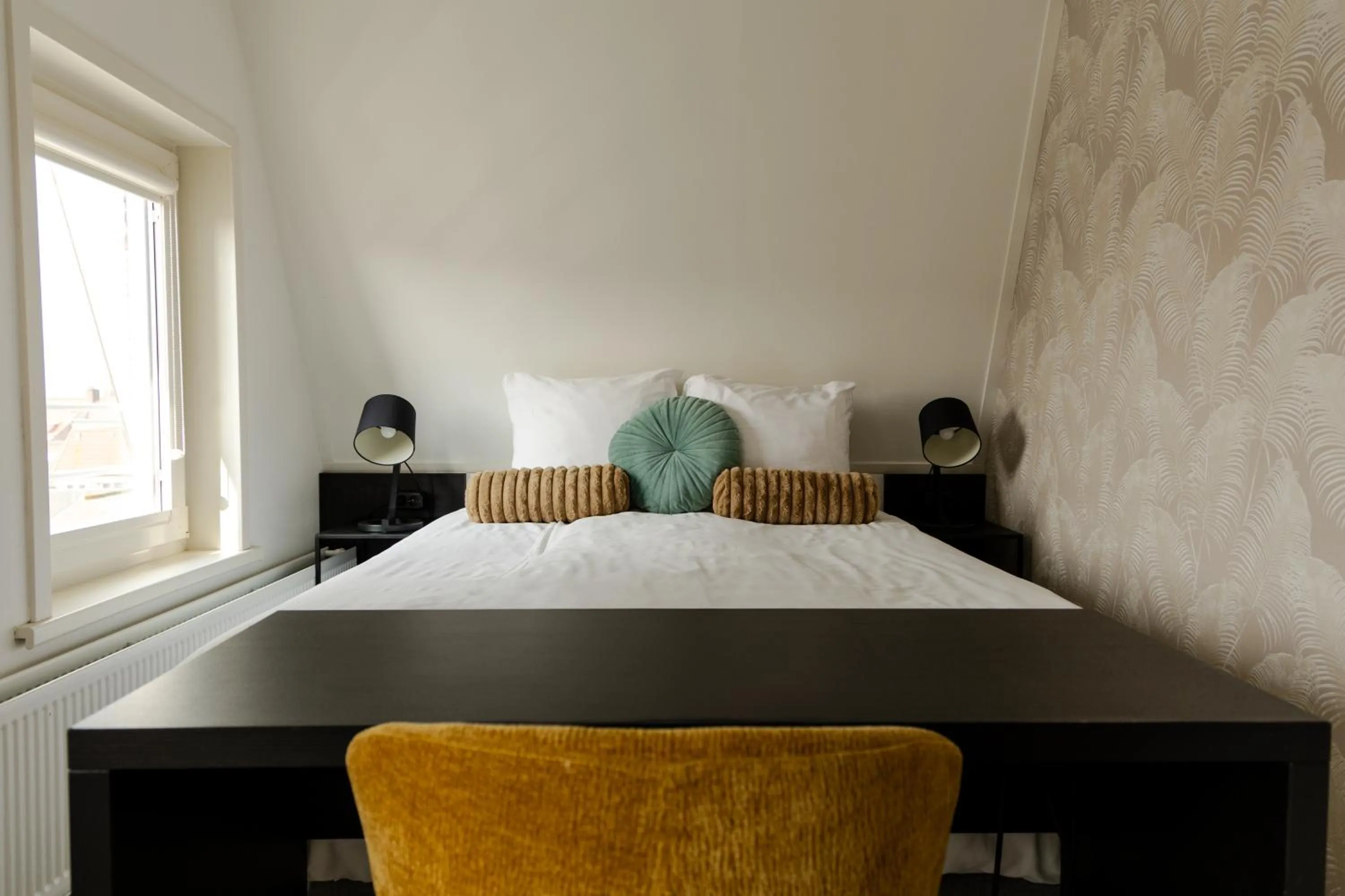 Bed in Boutique Hotel Charley's