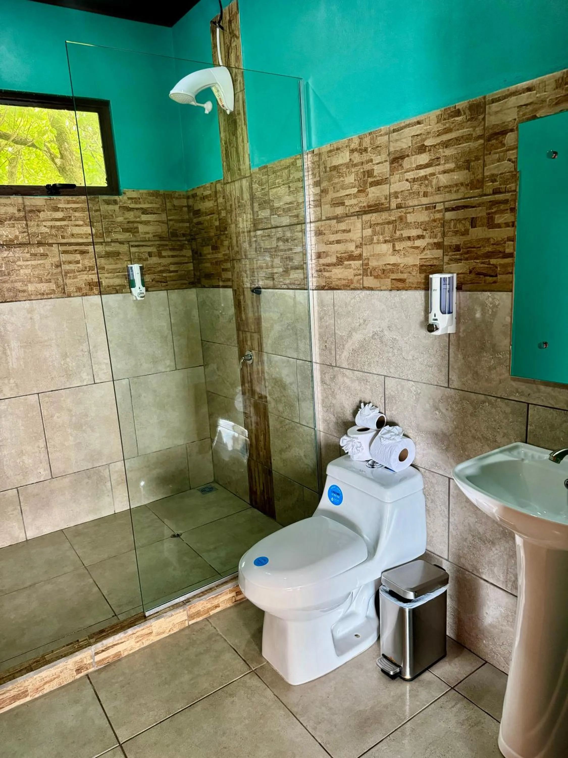 Bathroom in Hotel Almore