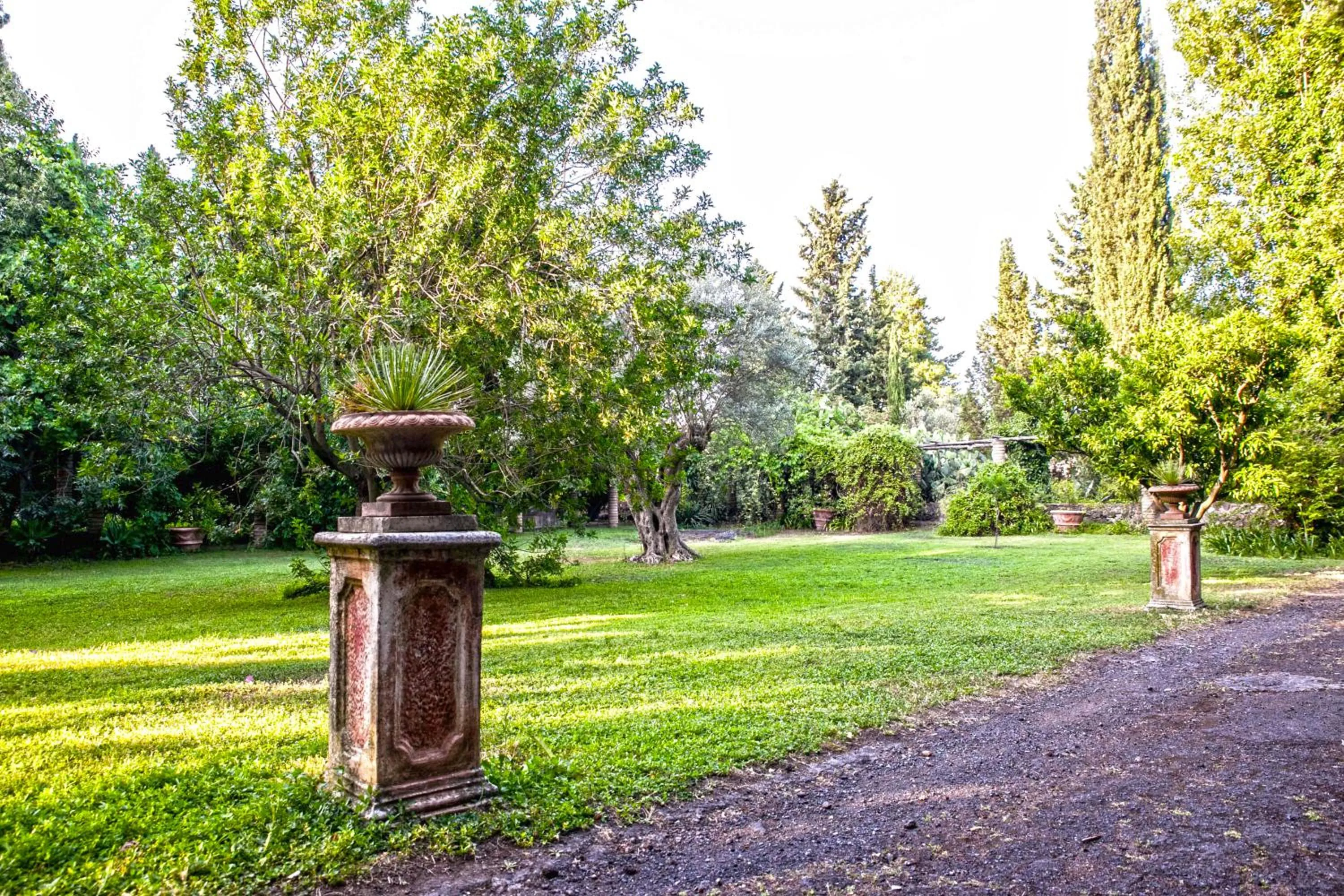 Garden in Etna Botanic Garden