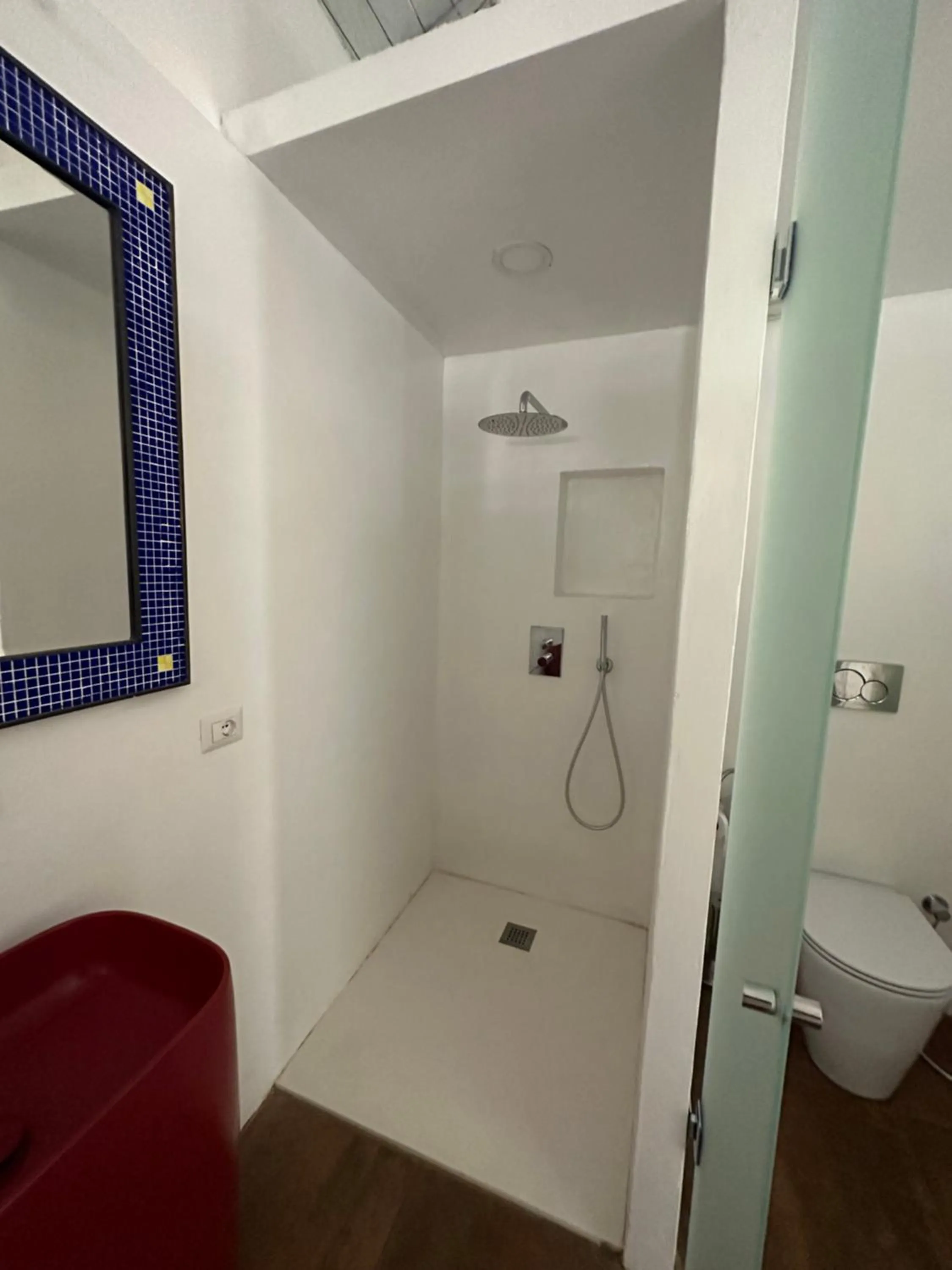 Bathroom in Etna Botanic Garden